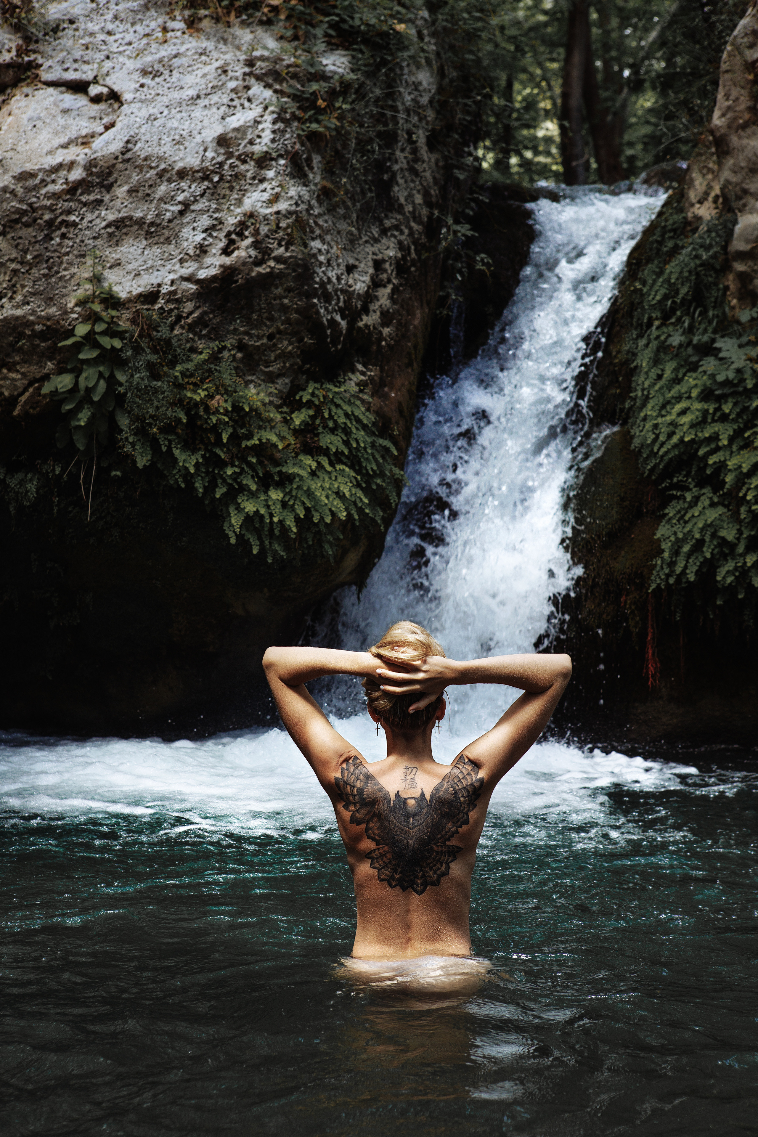 Пленер. Женский сексуальный фотограф в Анталии, Турции Надин Оздемир