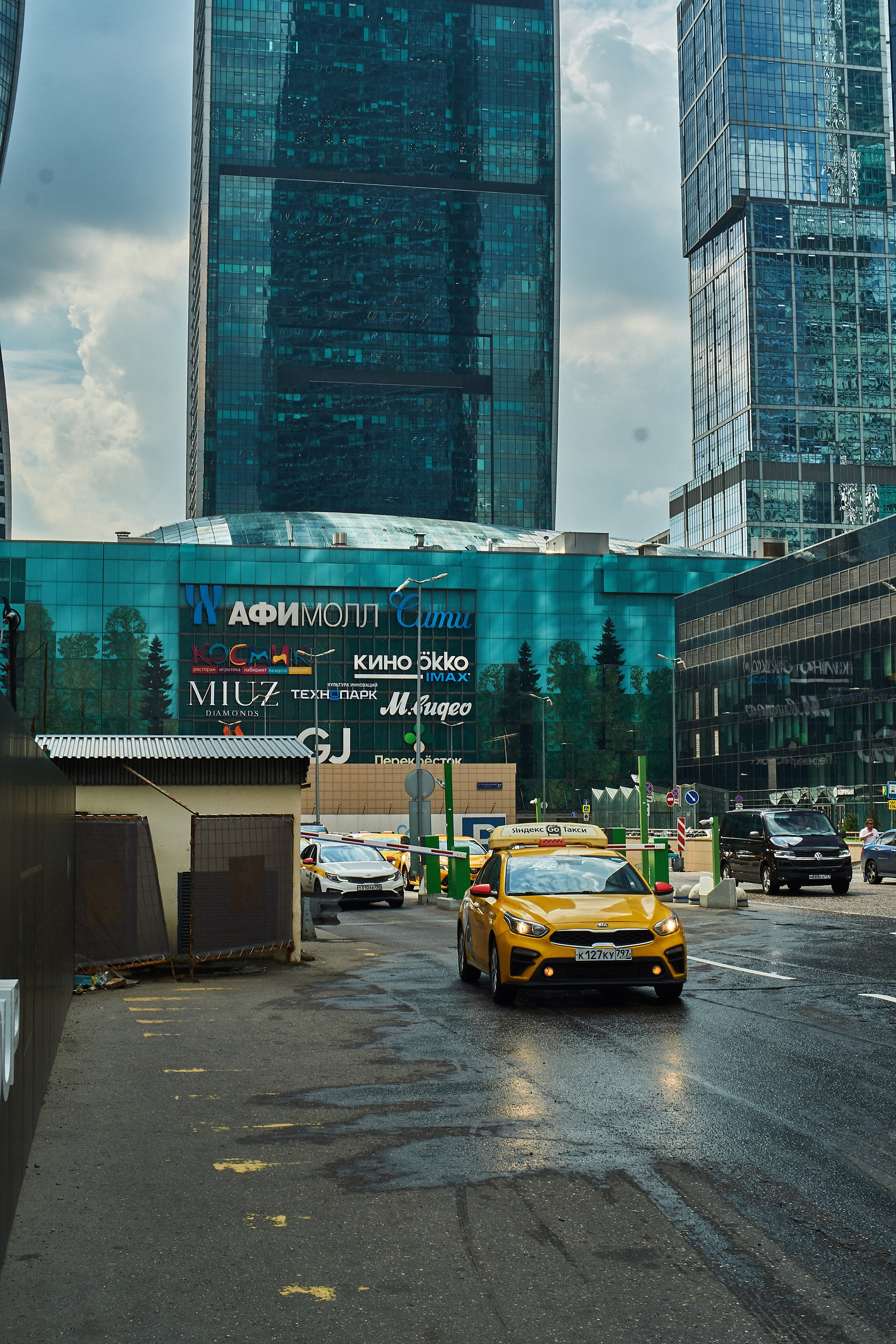 Архитектура постмодерна. Сайт фотографа Виталия Дени