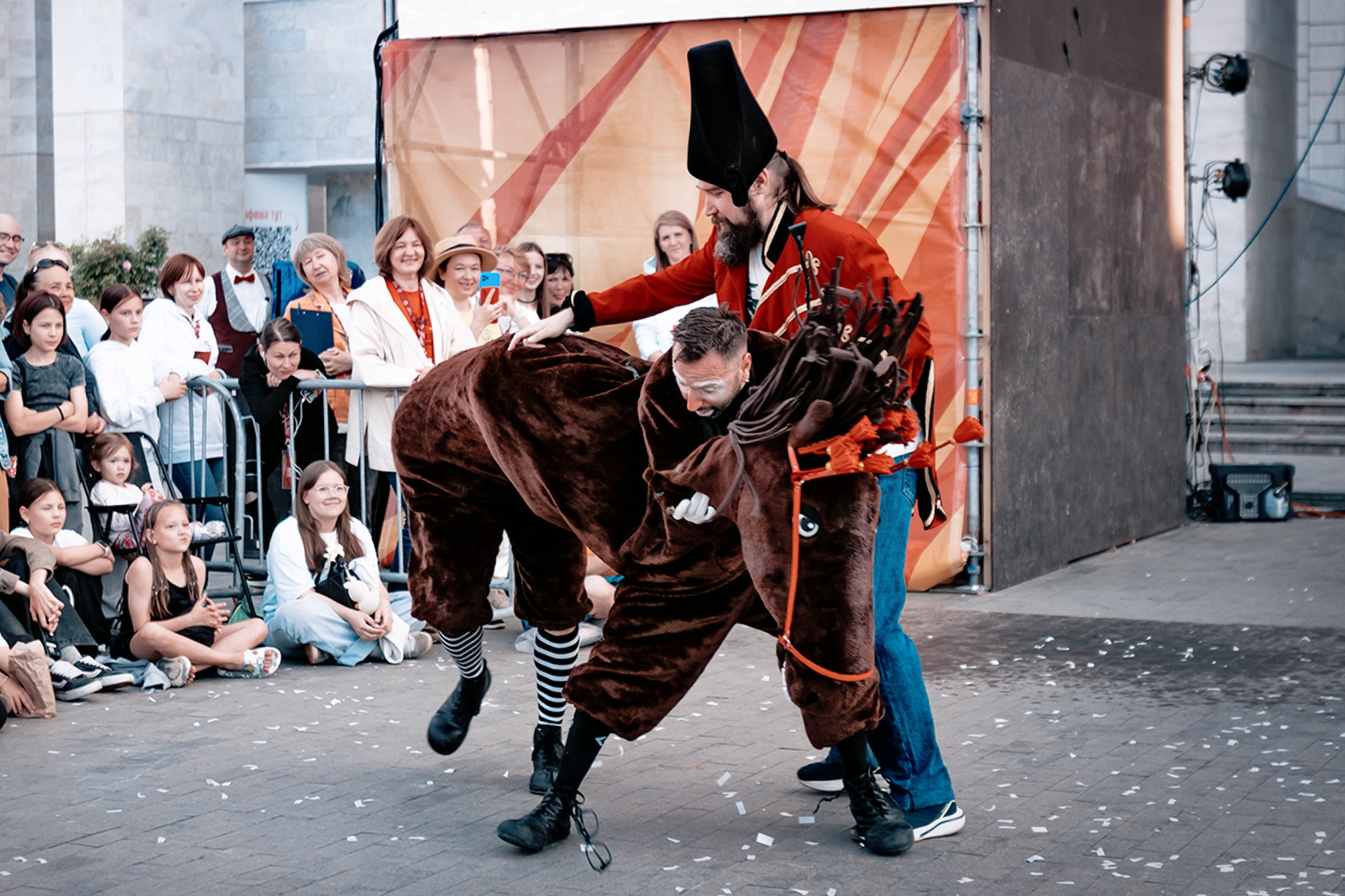 «ВЫСОКИЕ БРАТЬЯ»/июнь 2026 г. Photographer SVETA GOSHTAUTAS