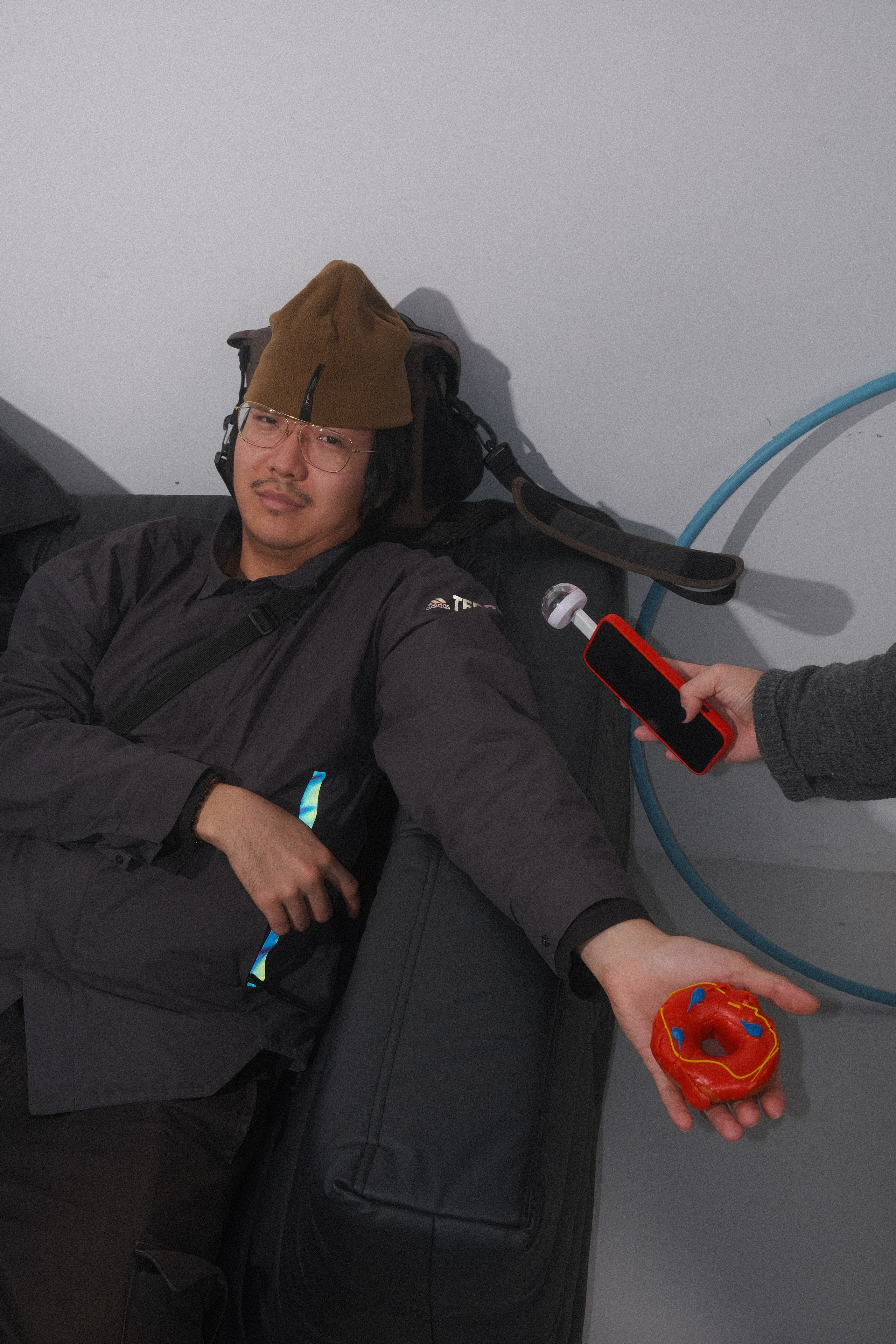 Прайс на услуги гаффера и фотографа. Гаффер в Алматы | Саян