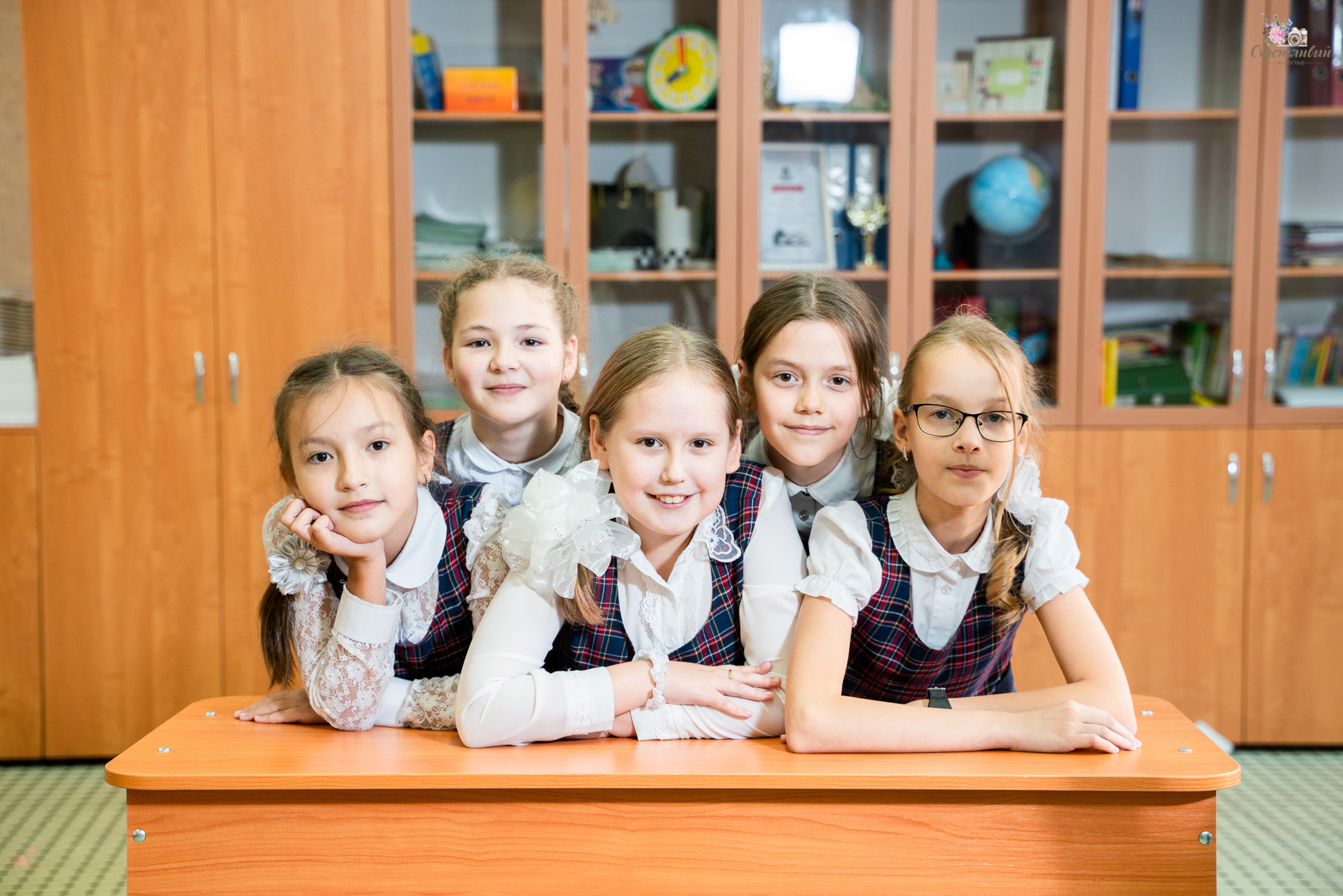 Выпускники портфолио. Выпускные альбомы Нижнекамск Набережные Челны Фотостудия Небо