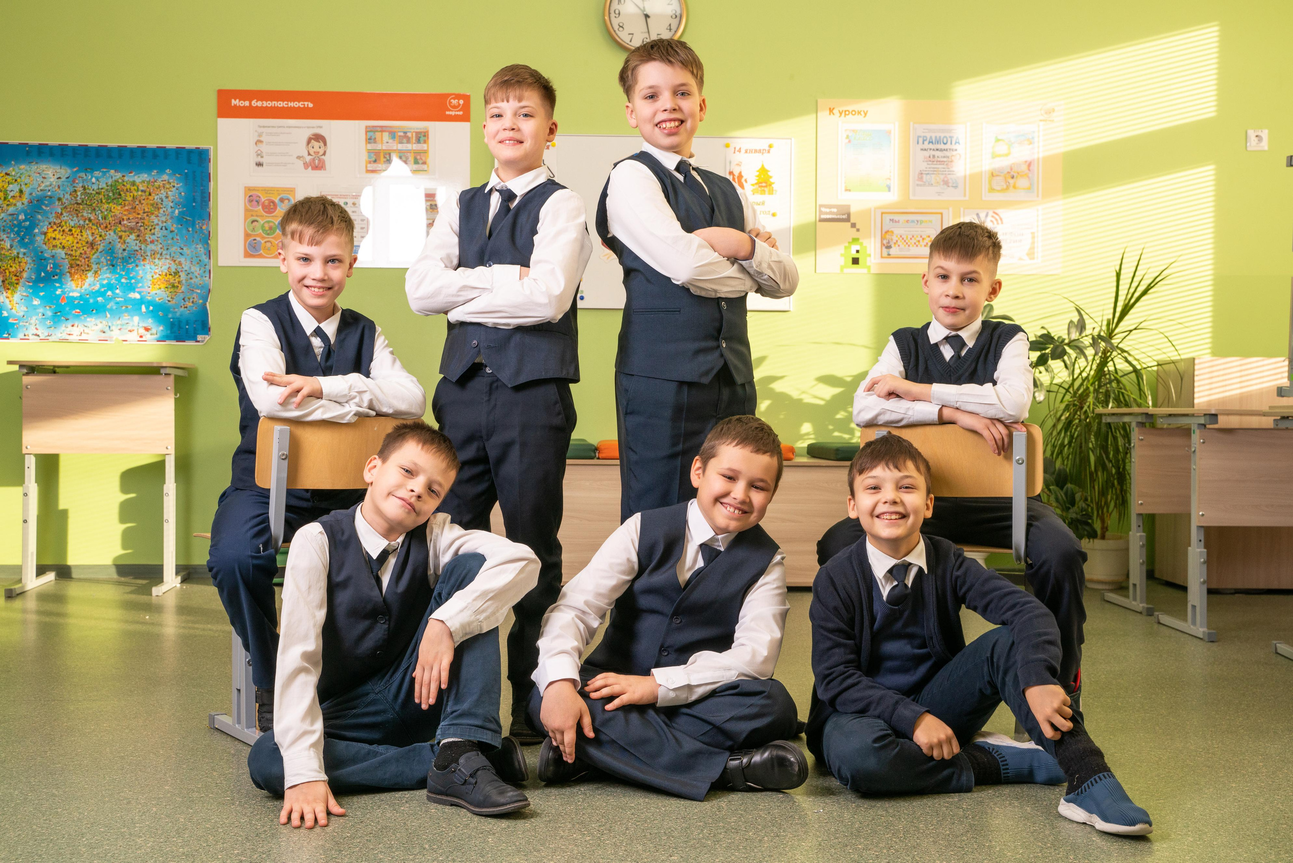 Выпускники портфолио. Выпускные альбомы Нижнекамск Набережные Челны Фотостудия Небо