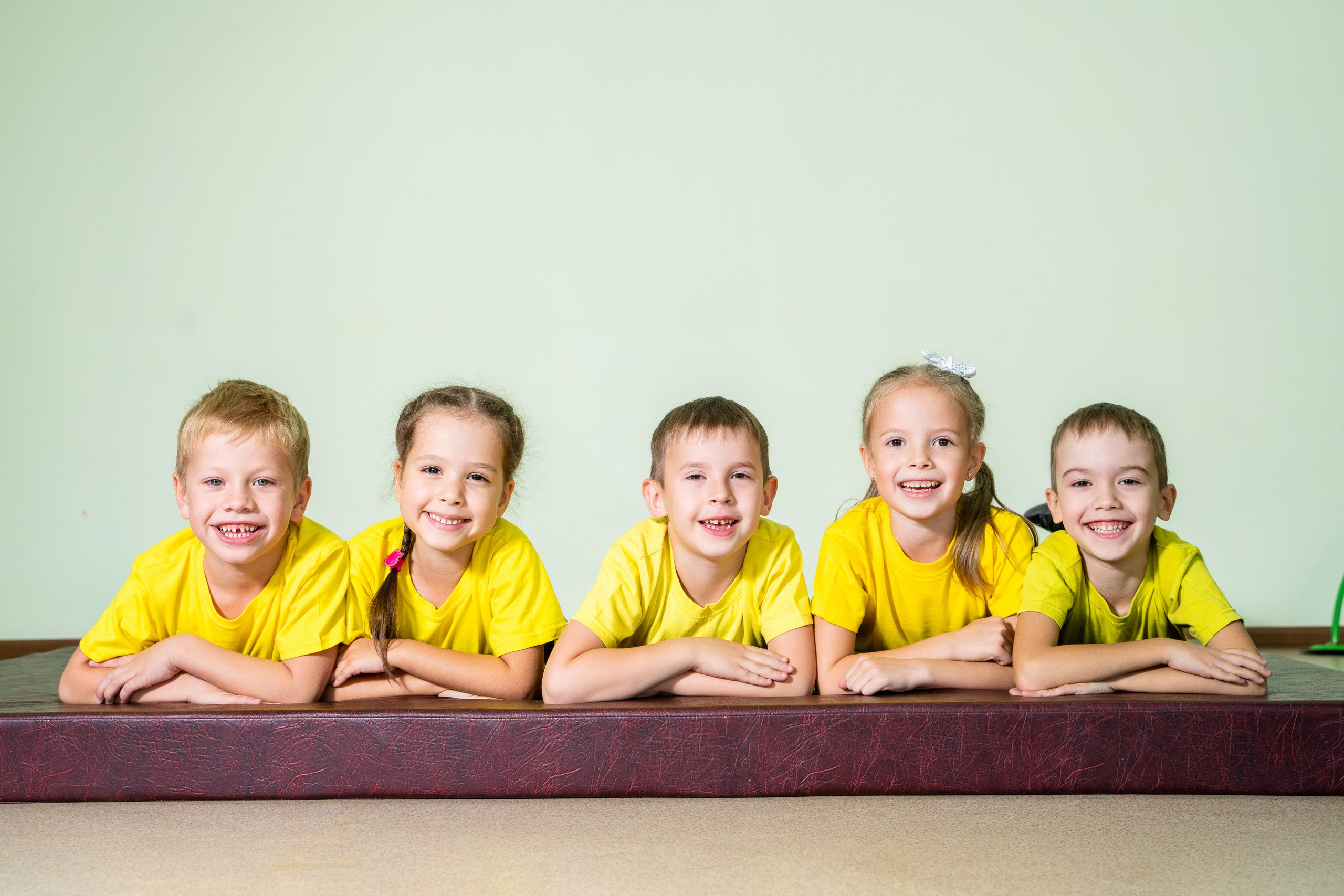 Фотографии выпускников детского сада. Выпускные альбомы Нижнекамск Набережные Челны Фотостудия Небо