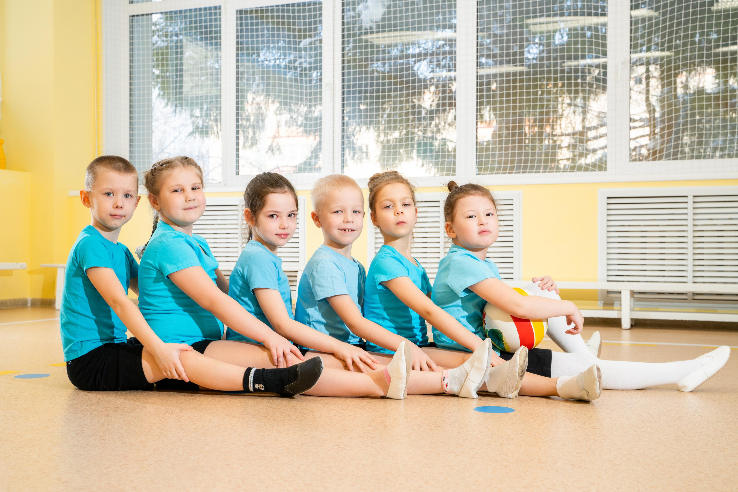 Фотографии выпускников детского сада. Выпускные альбомы Нижнекамск Набережные Челны Фотостудия Небо