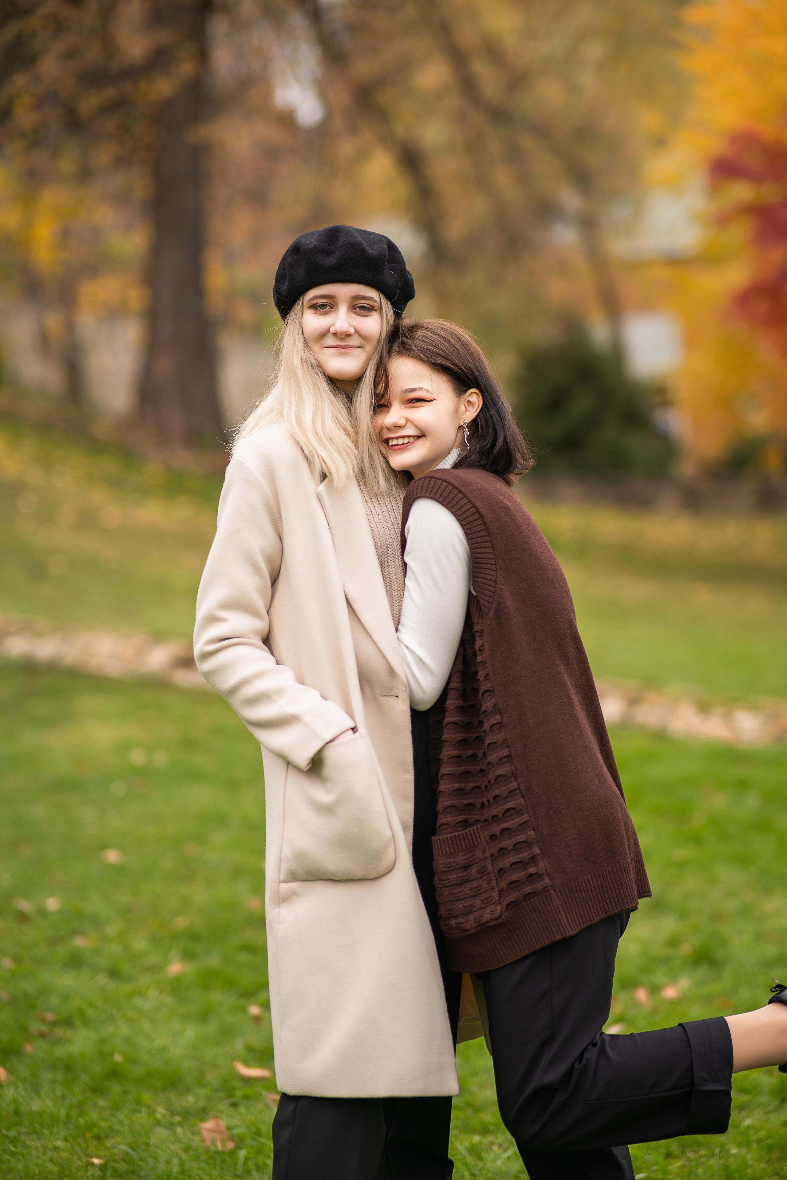 Выпускная фотосессия на природе. Выпускные альбомы Нижнекамск Набережные Челны Фотостудия Небо