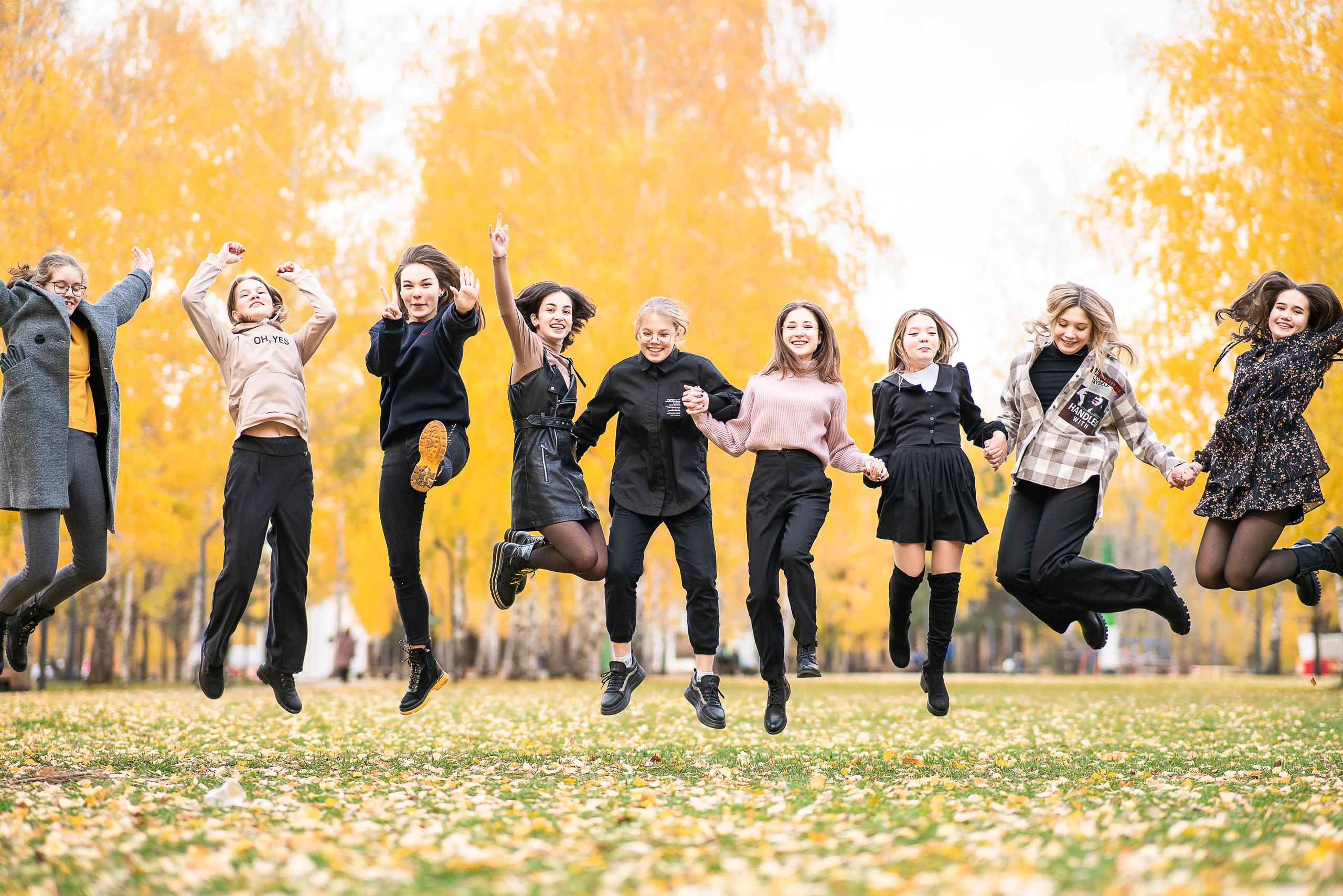 Выпускная фотосессия на природе. Выпускные альбомы Нижнекамск Набережные Челны Фотостудия Небо