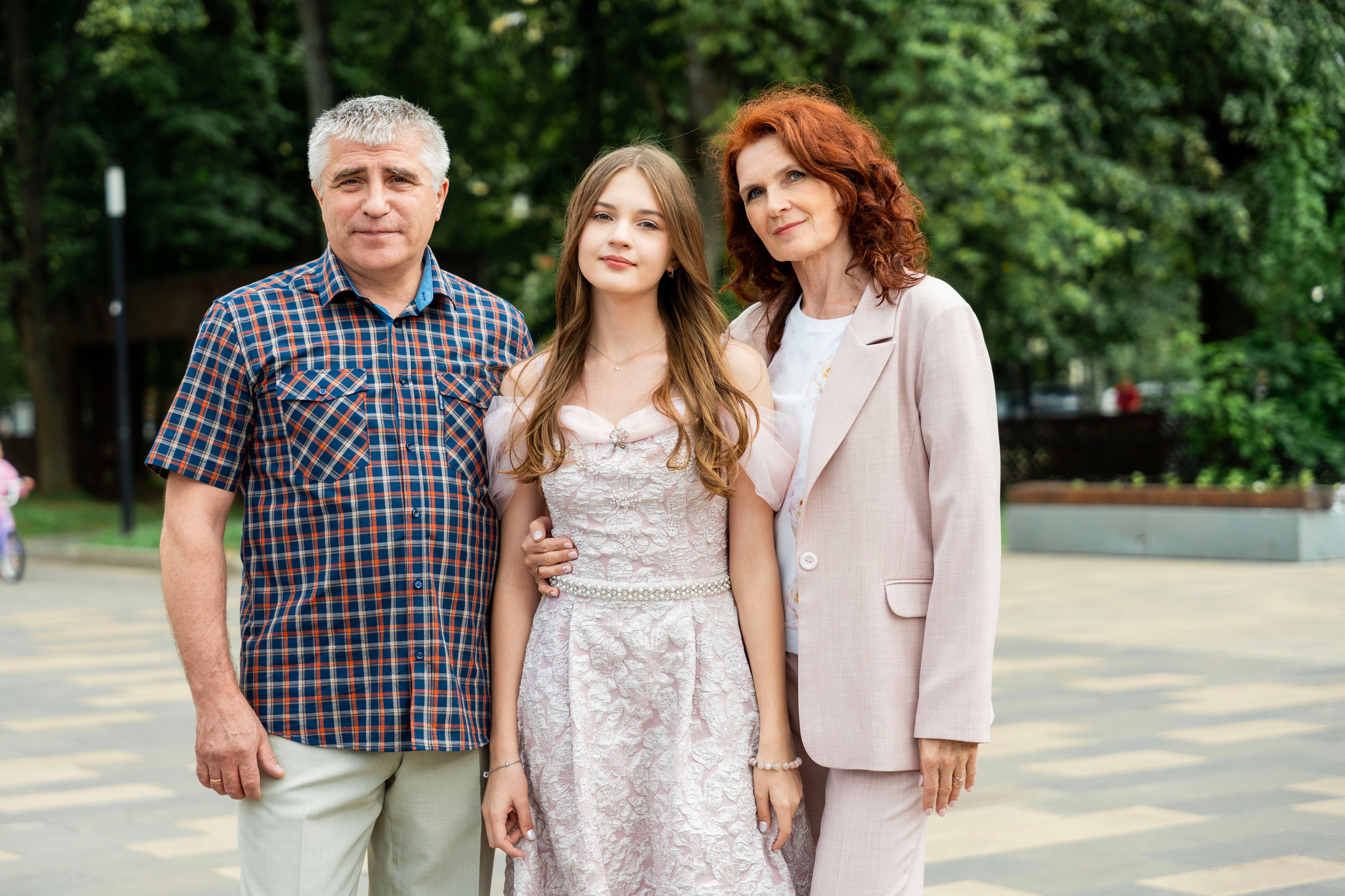 Выдача аттестатов 9 классы. Фотограф Юлия Попова