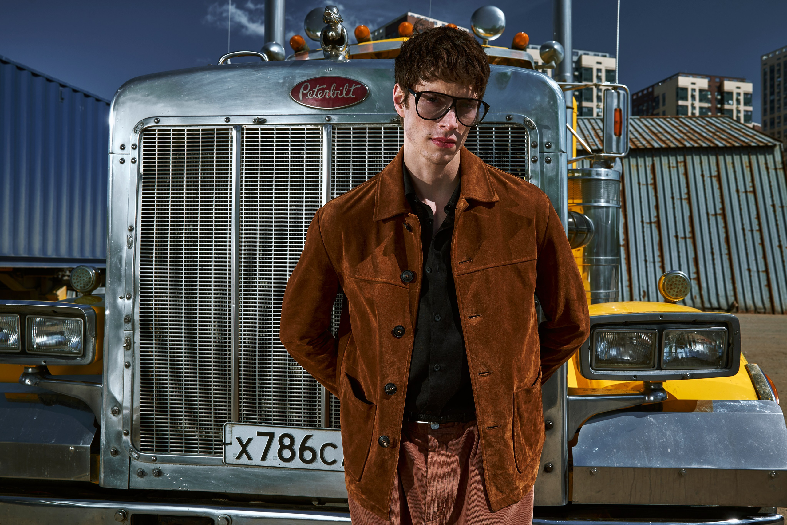 BEFORE/AFTER. Professional retoucher