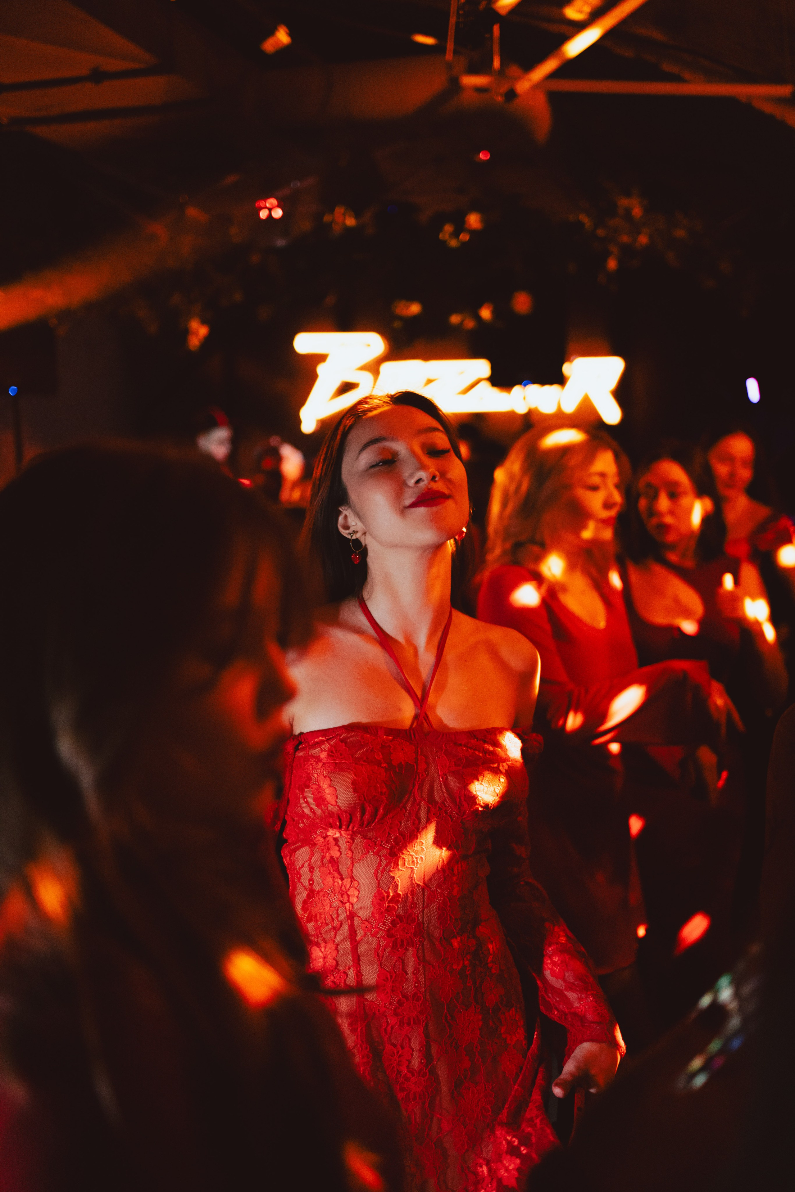 SO STRIP // Woman's moment. Репортажный фотограф в Казани Виктория Трунова