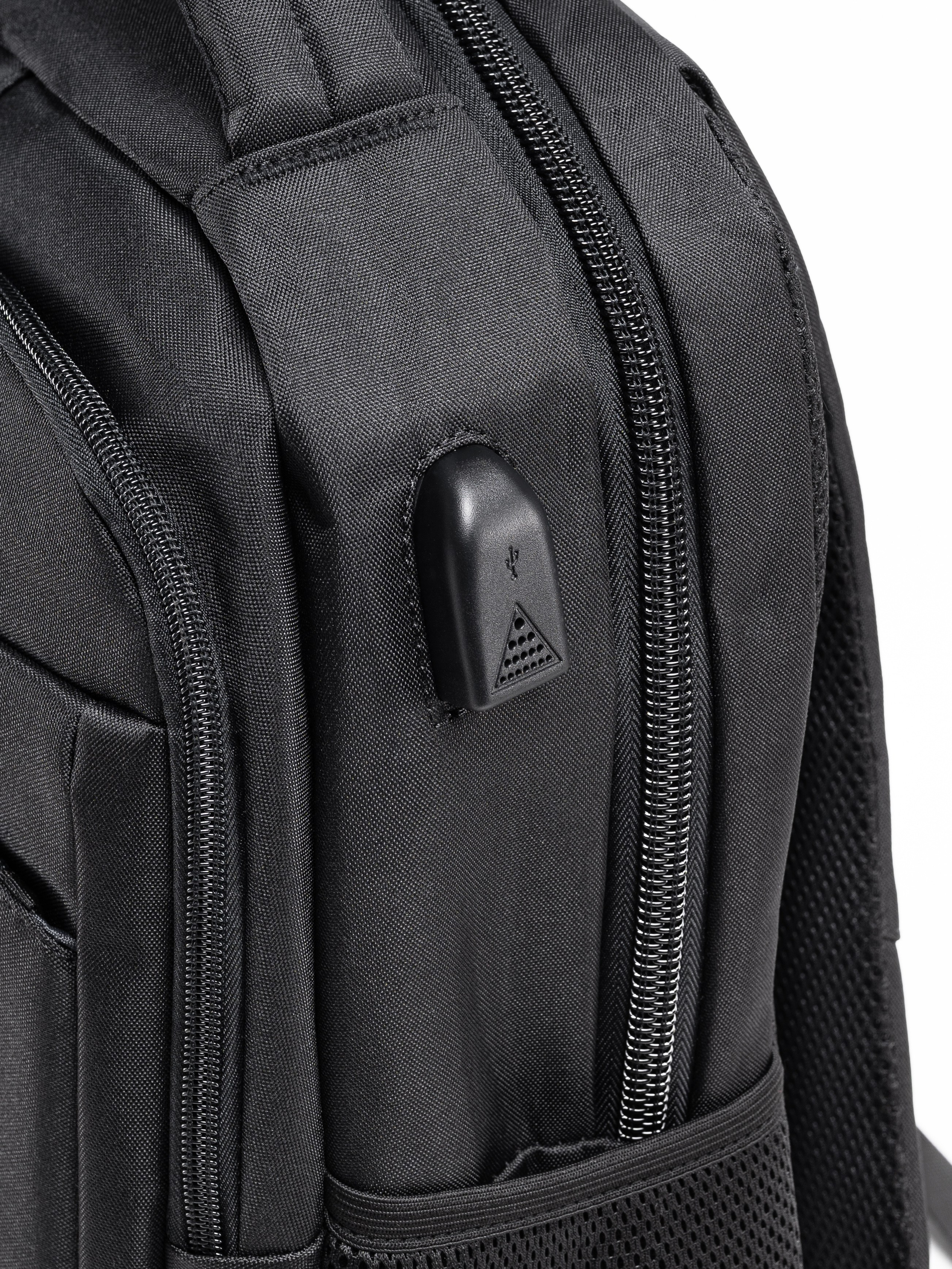 Рюкзаки предметка серия 2. Предметный фотограф, фото для маркетплейсов Пятигорск, КМВ