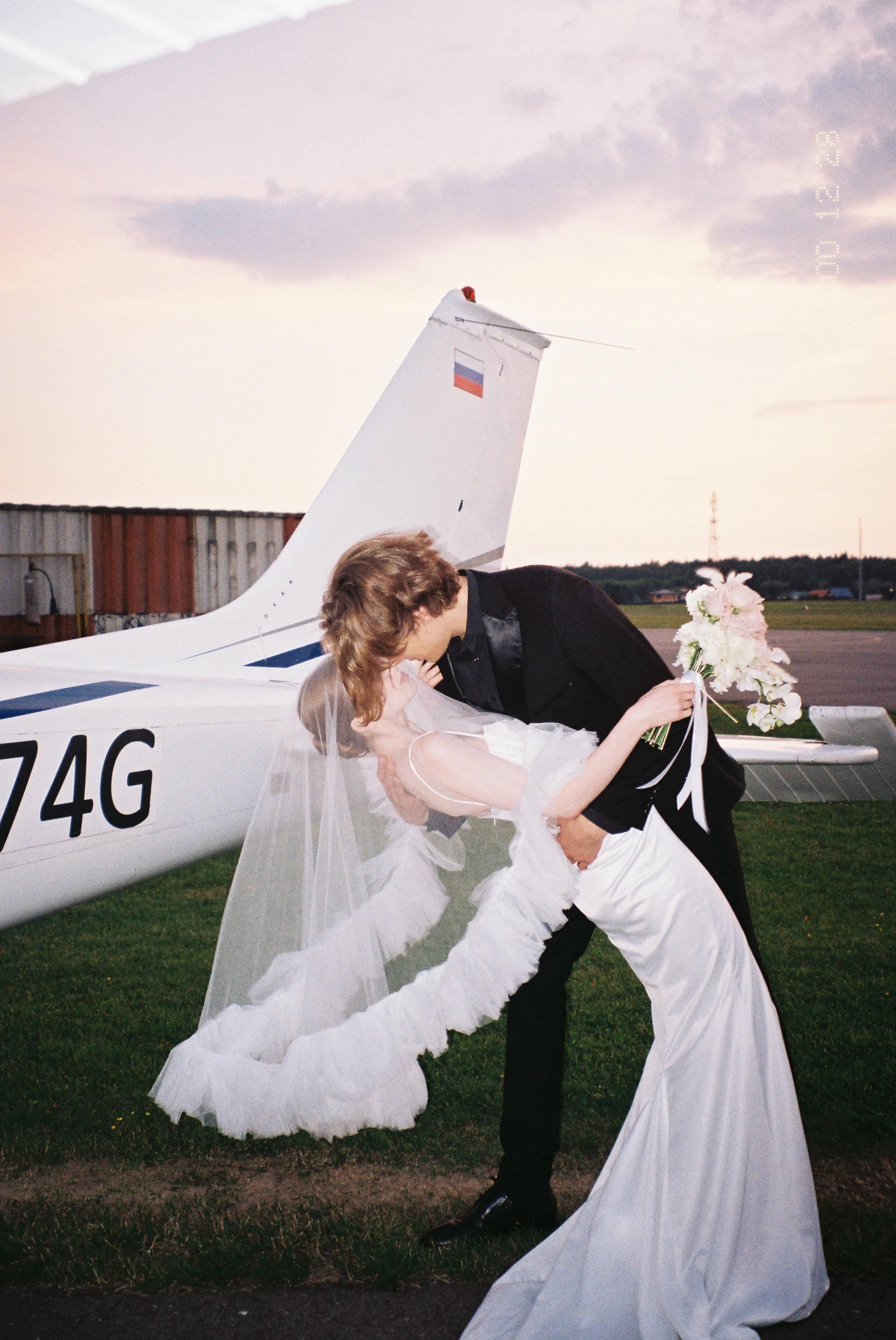 Аэродром «Новинки». Свадебный фотограф Марина Попова