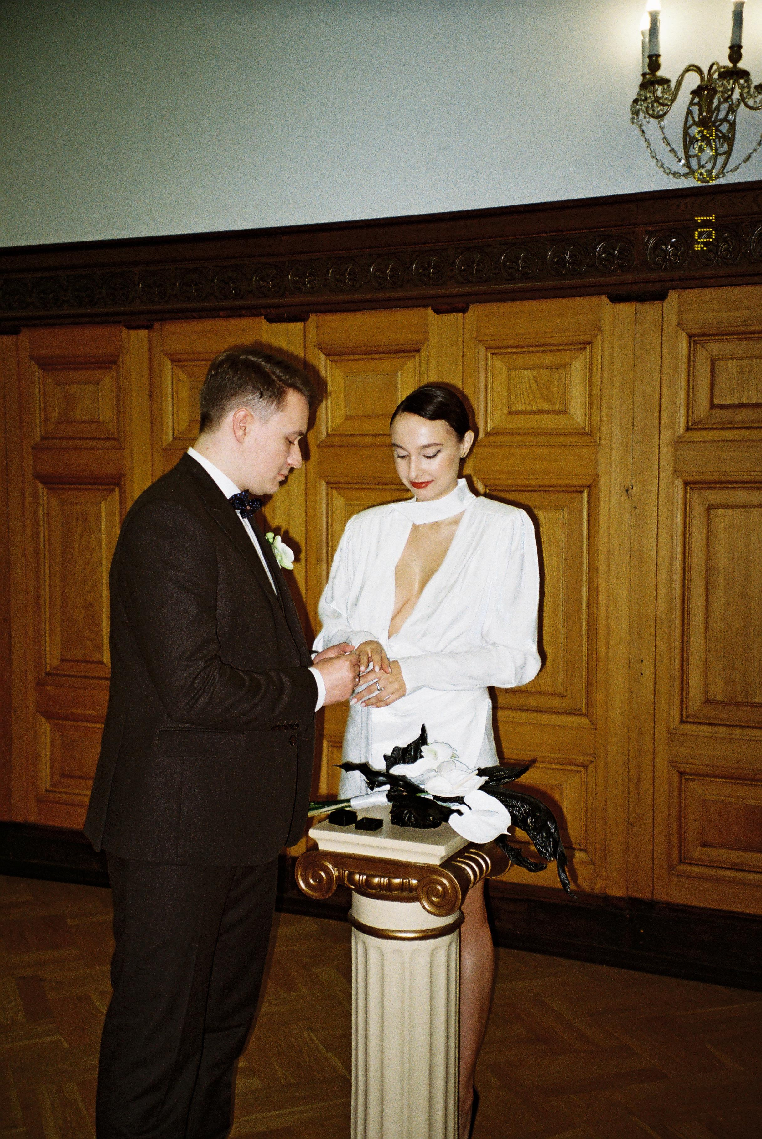 Любовь и Владислав. Свадебный фотограф Марина Попова