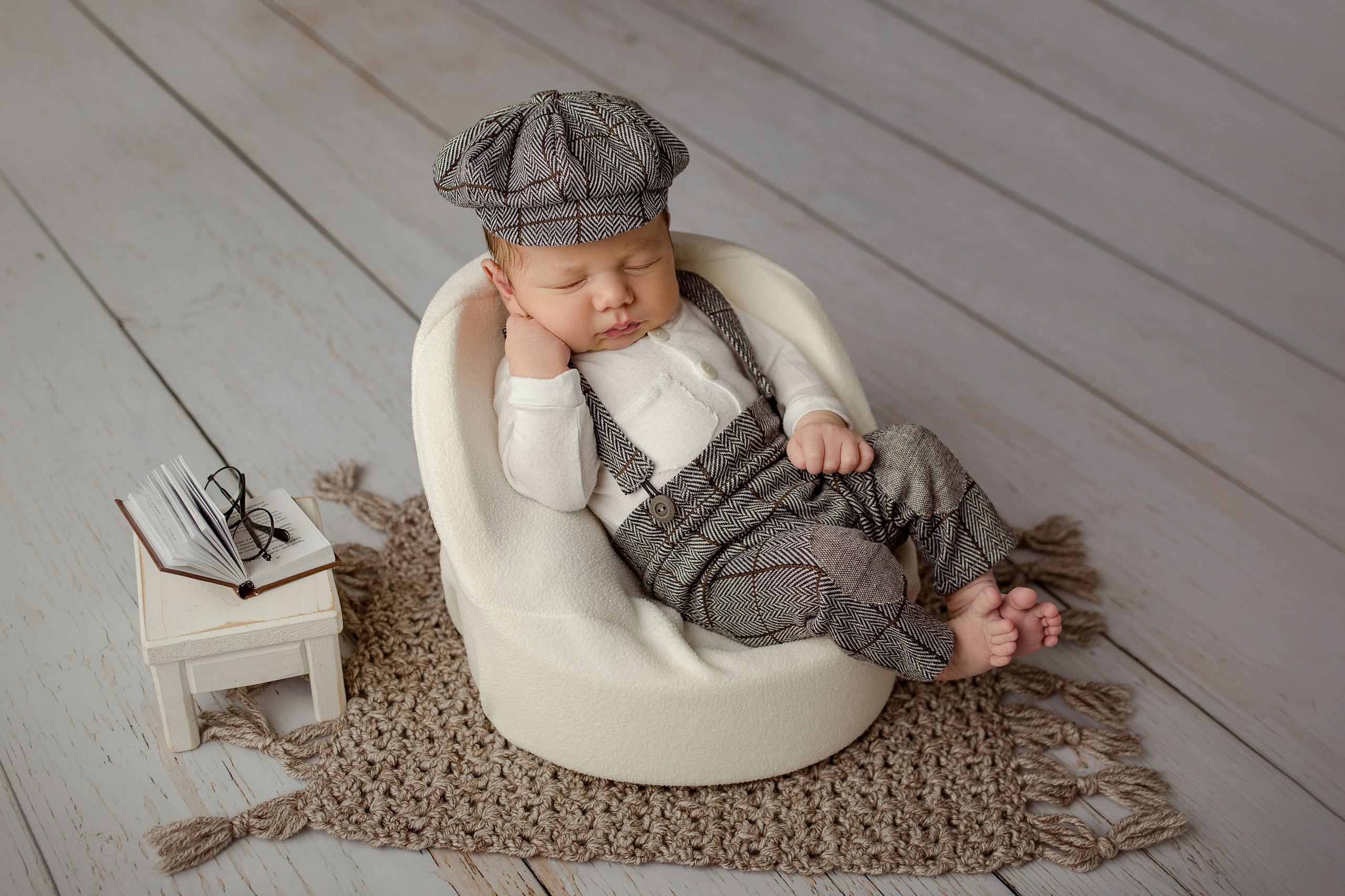 Ньюборн мальчики. Фотограф новорожденных, семейный, детский фотограф в Москве и Московской области
