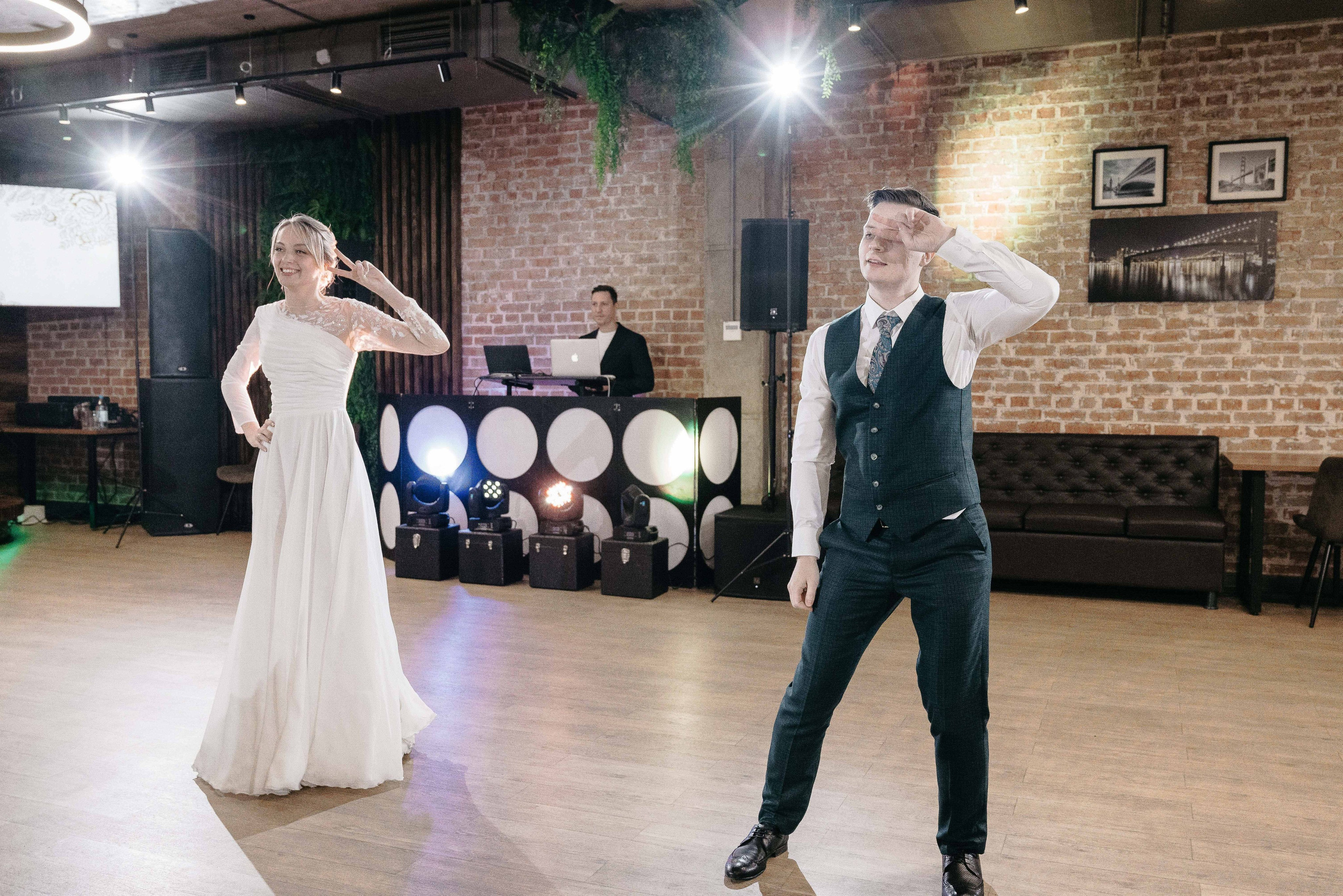 Артем и Галя. Тамара Власова