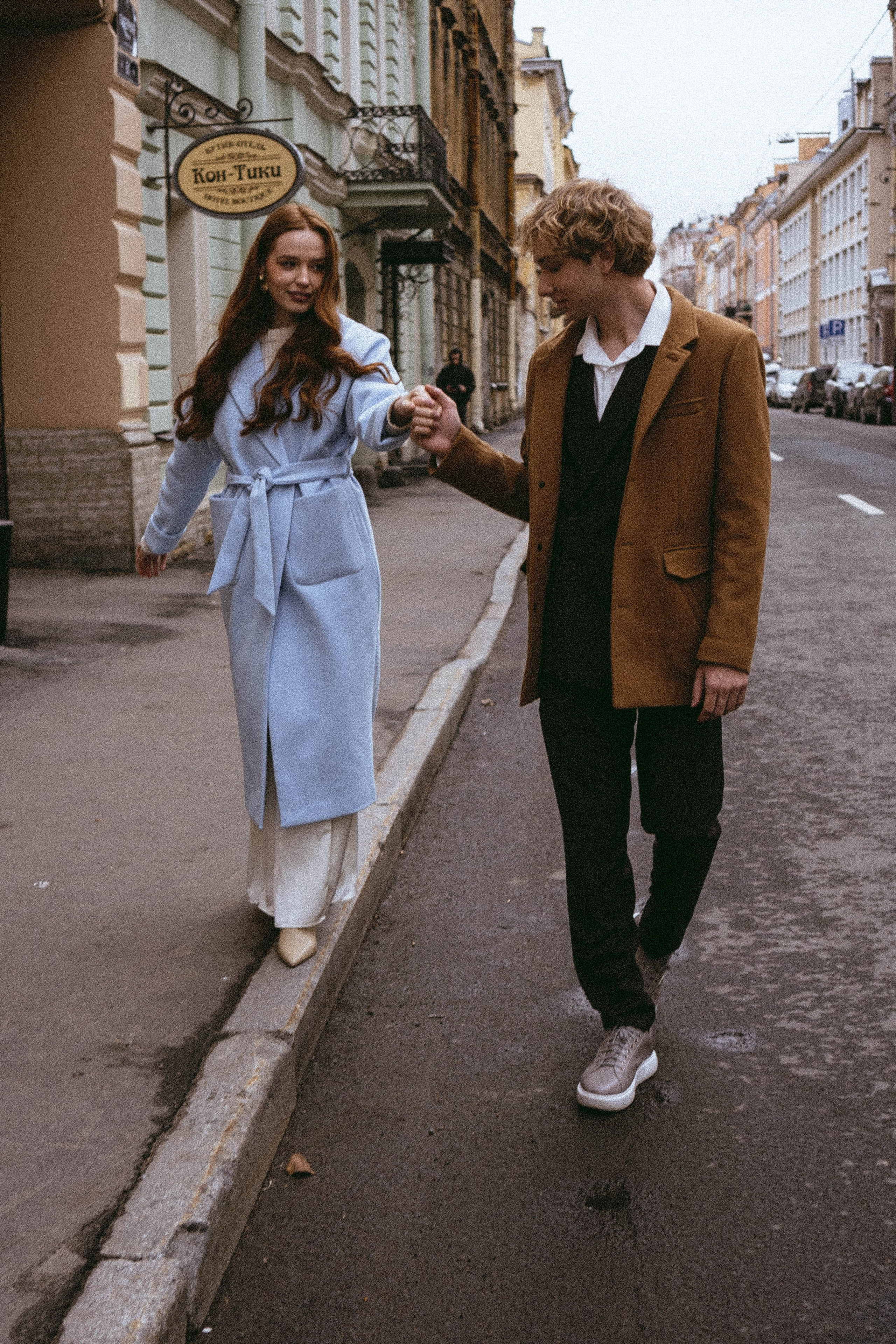 СВАДЕБНАЯ ПРОГУЛКА ПО ПЕТРОГРАДКЕ ВЕСНОЙ (ФОТОСЕССИИЯ ПАРЫ СВАДЕБНАЯ). Профессиональный фотограф, Санкт-Петербург — Виктория Богомолова