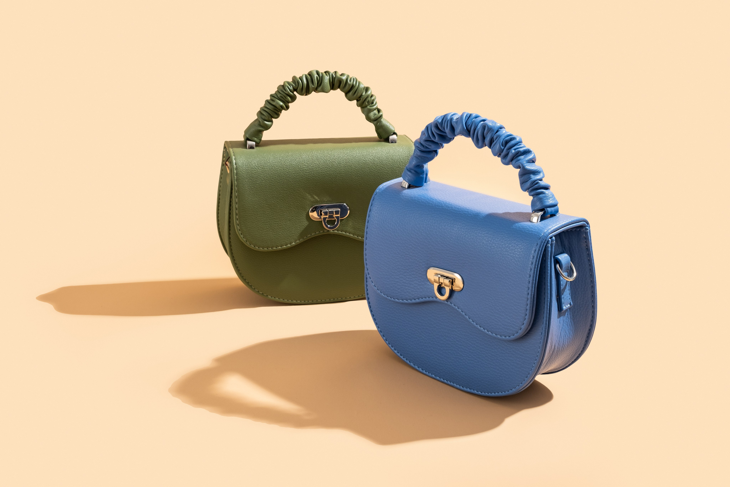 Кожгалантерея. Food и предметный фотограф Никита Алексеев