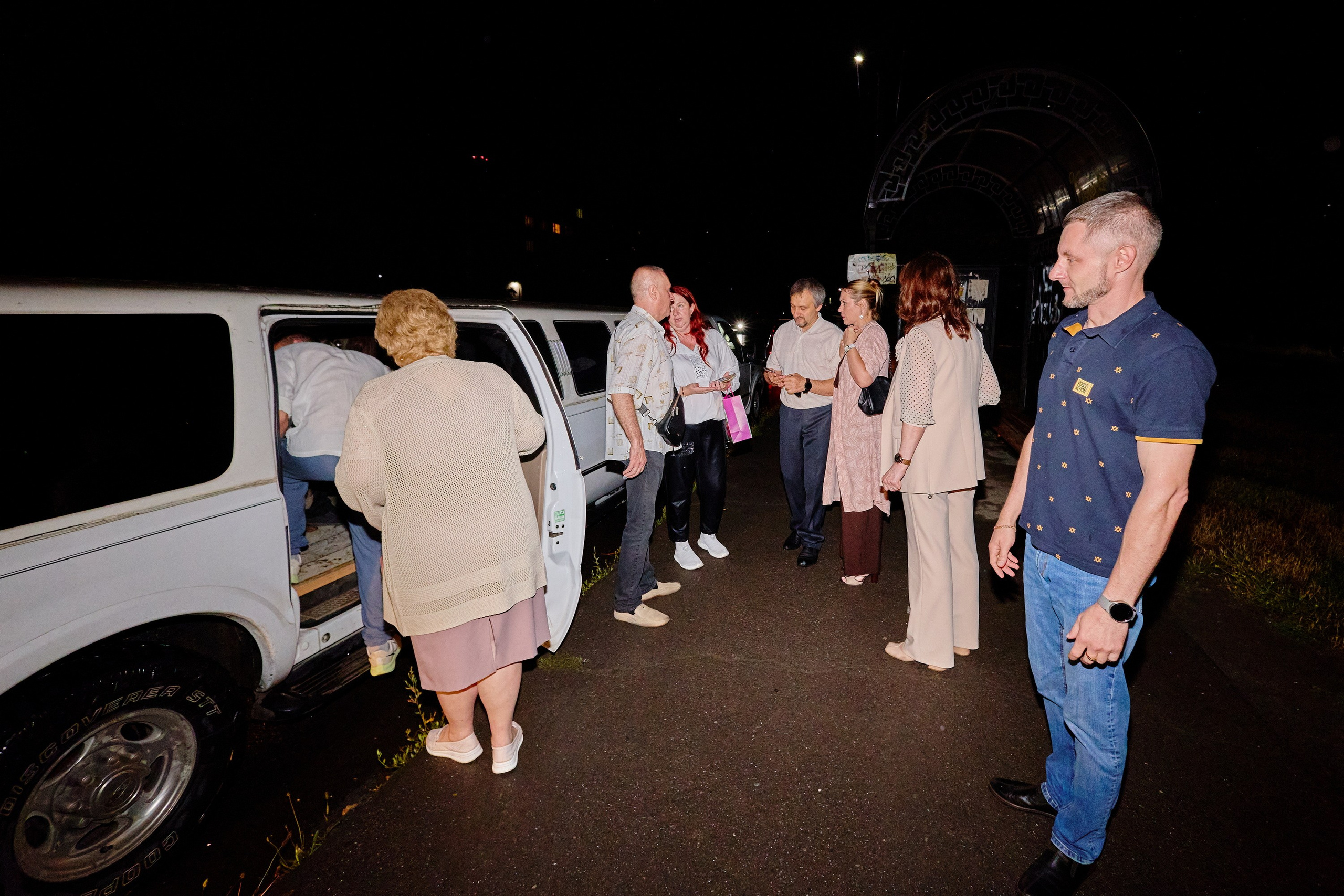 Выпускной 35 Сош. Фотограф Выпускные альбомы Таганрог Сергей Коробченко