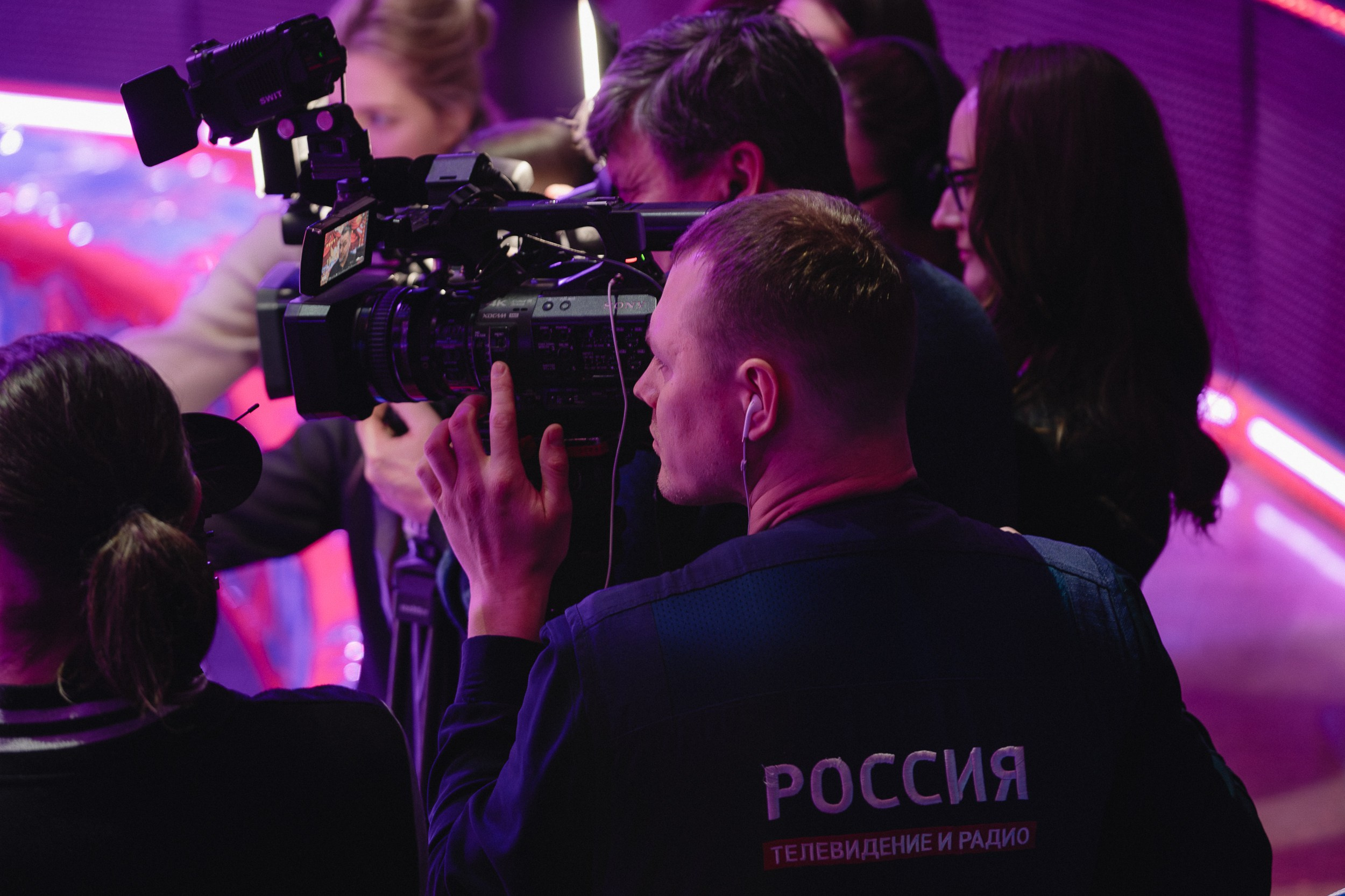 5 Континентов — Пресс-показ в Новосибирском Цирке. Воробьева Ксения — Спортивный и танцевальный фотограф Новосибирск