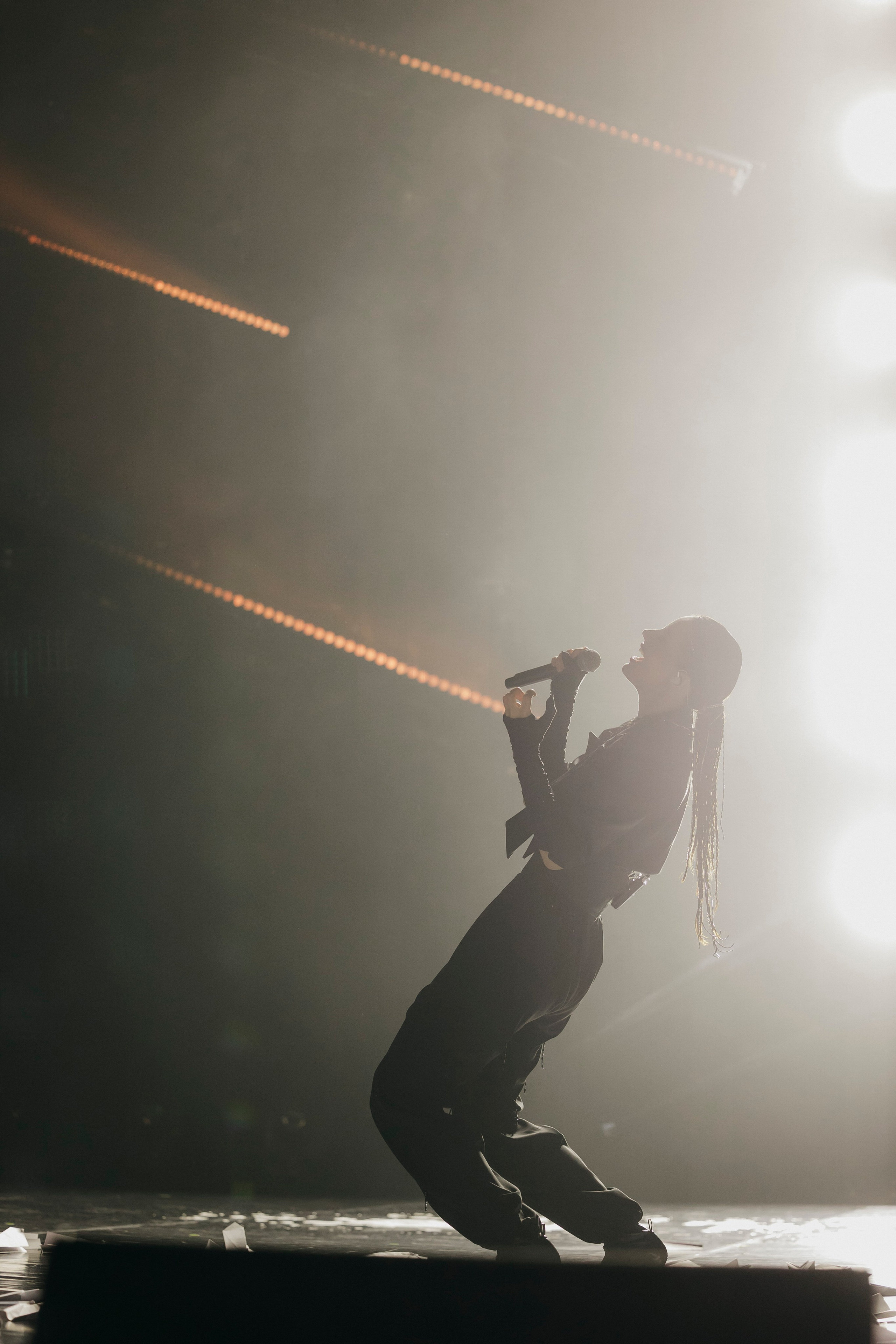 Ева Власова: «Танцуй вопреки», Crocus City Hall. «Птичка на проводе»: информационный портал в Москве