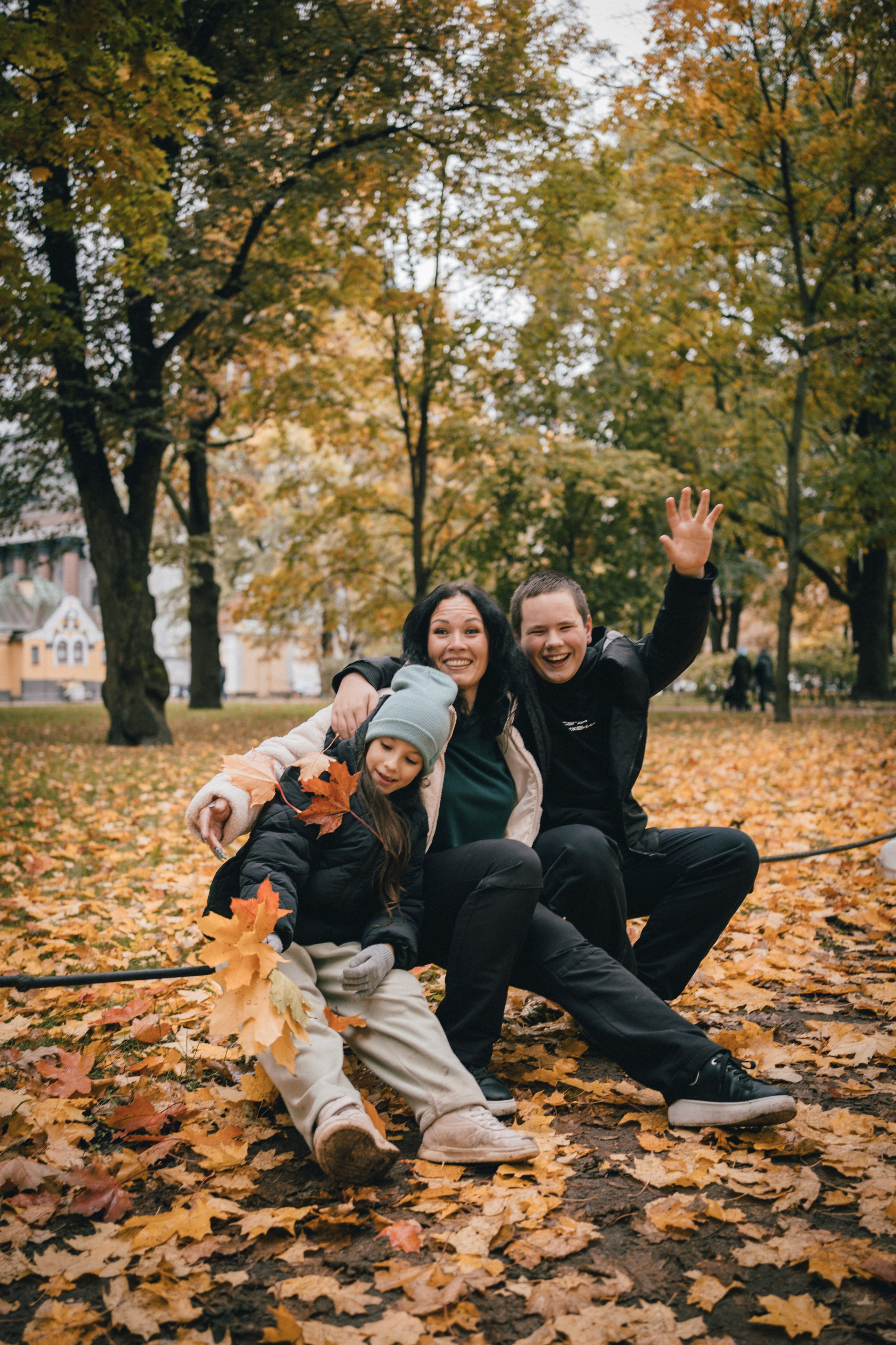 Мама, сын и дочка. Репортажный фотограф в Санкт-Петербурге. Фотограф на мероприятие в СПБ