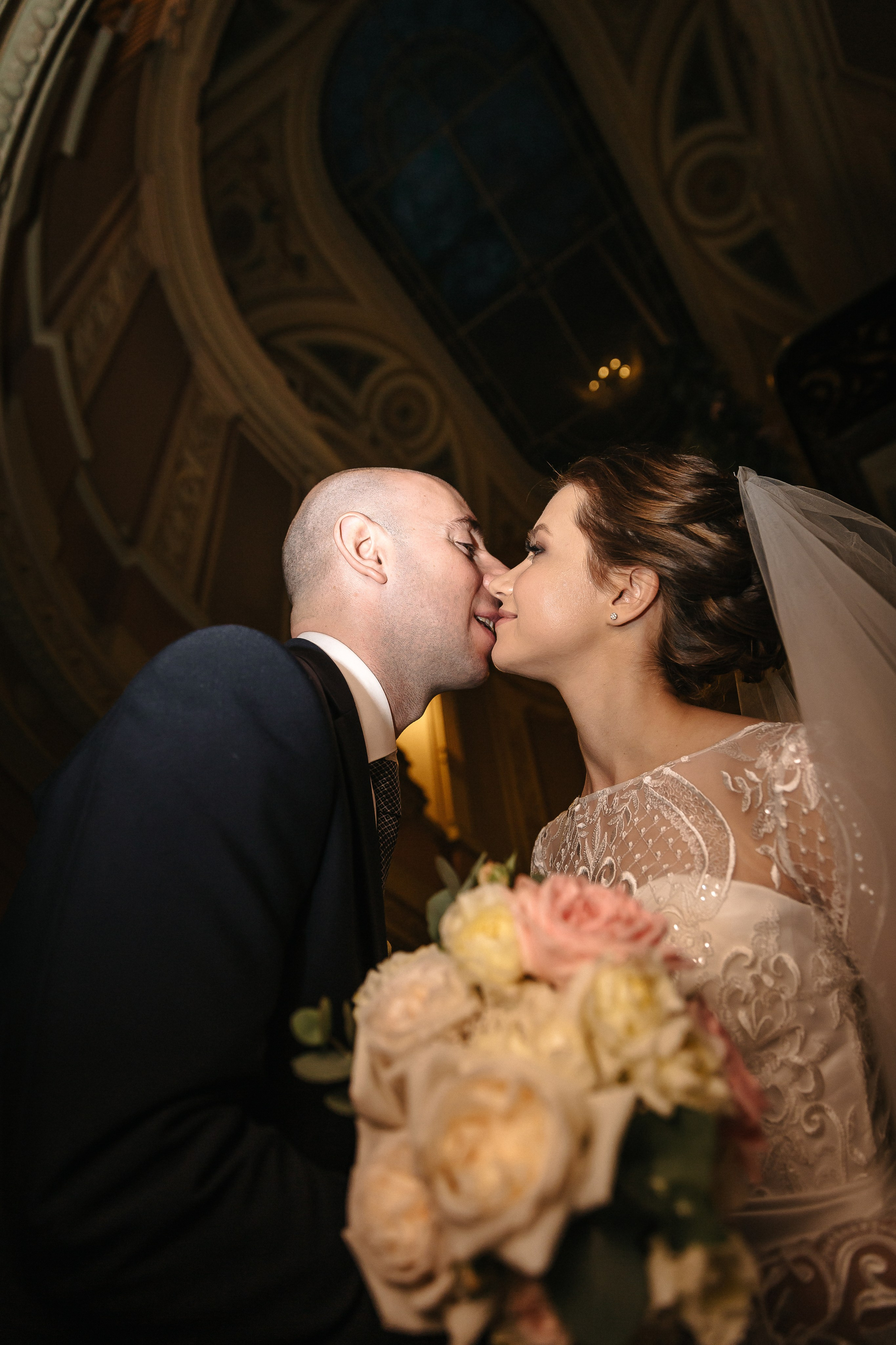 ОКТЯБРЬ | Дворец № 1 Талион, Особняк военного министра. Свадебный фотограф в Санкт-Петербурге Полина Корзухина