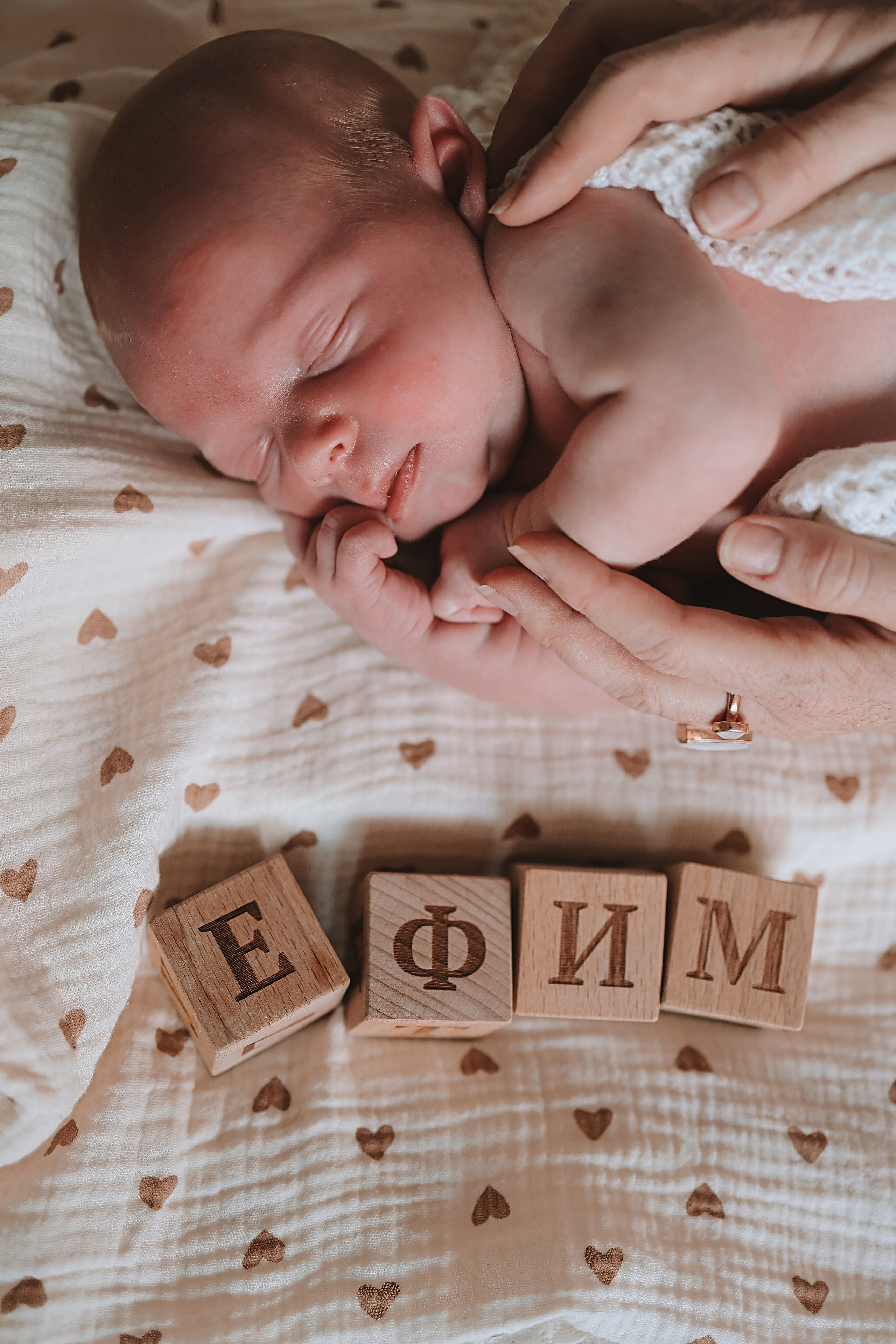 Ефим, 2 недели. Семейный фотограф Тюмень, фотограф на роды Салмина Мария