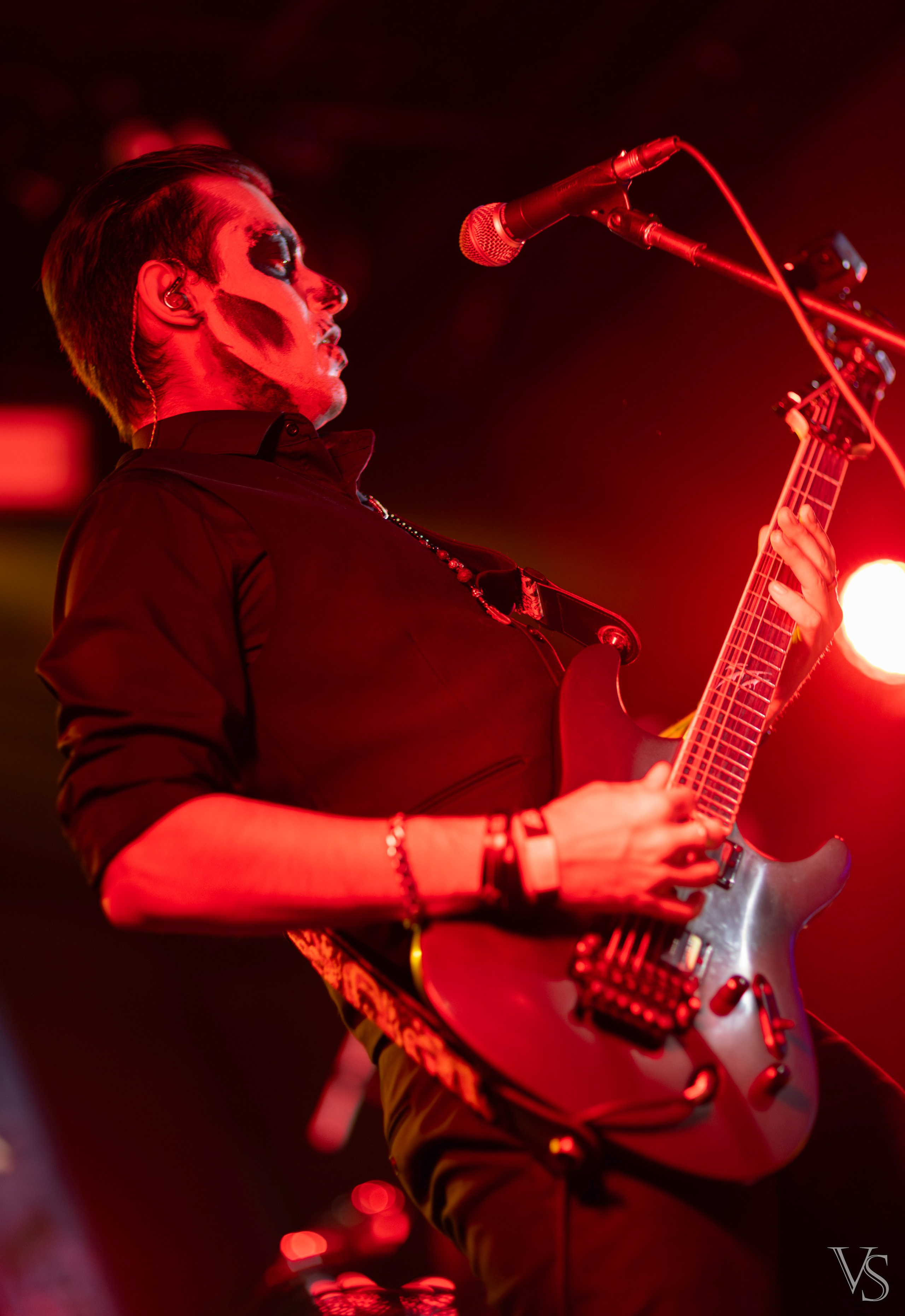 Above the stars. Проклятие Мамбо. Фотограф Виктор Степанов