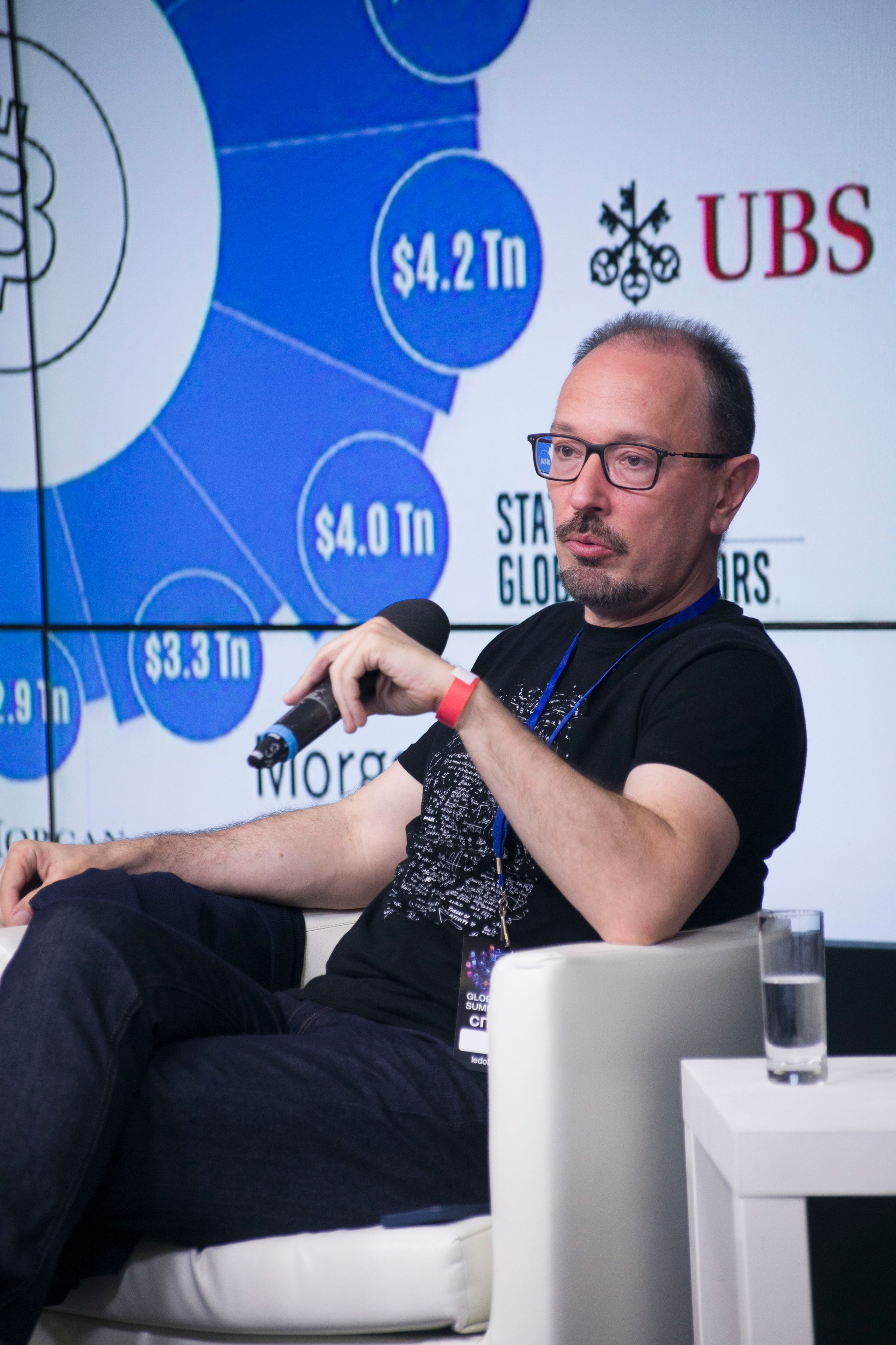 Бизнес форум. Art photographer Nino