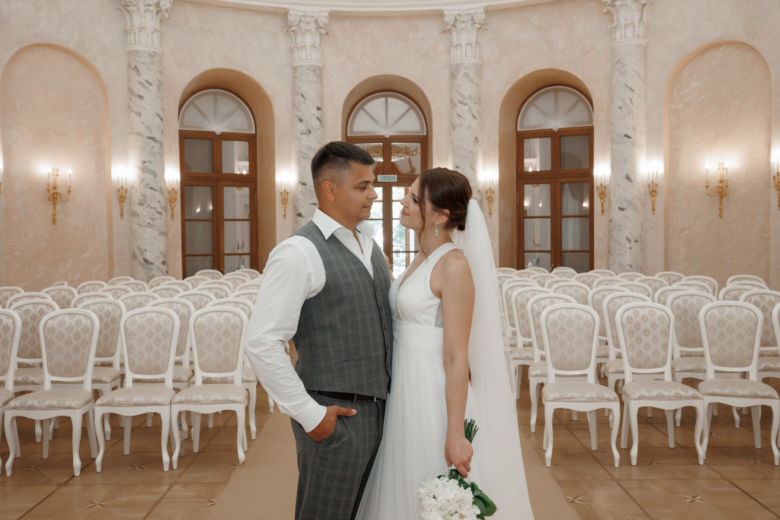 ЗАГС Бутово и Остафьево. Свадебный и репортажный фотограф (Москва, Королев и другие)