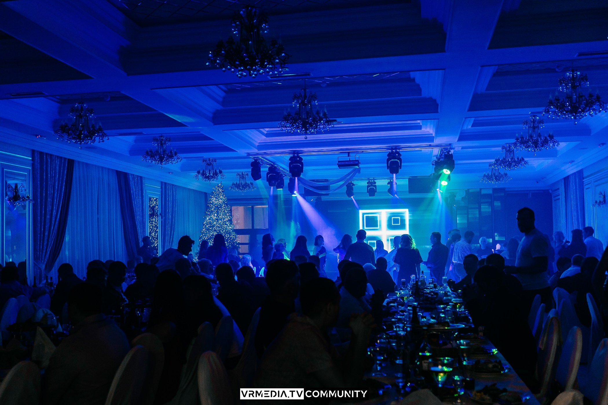 Мюзикл «12 Месяцев» в ресторане «Лазурный берег»