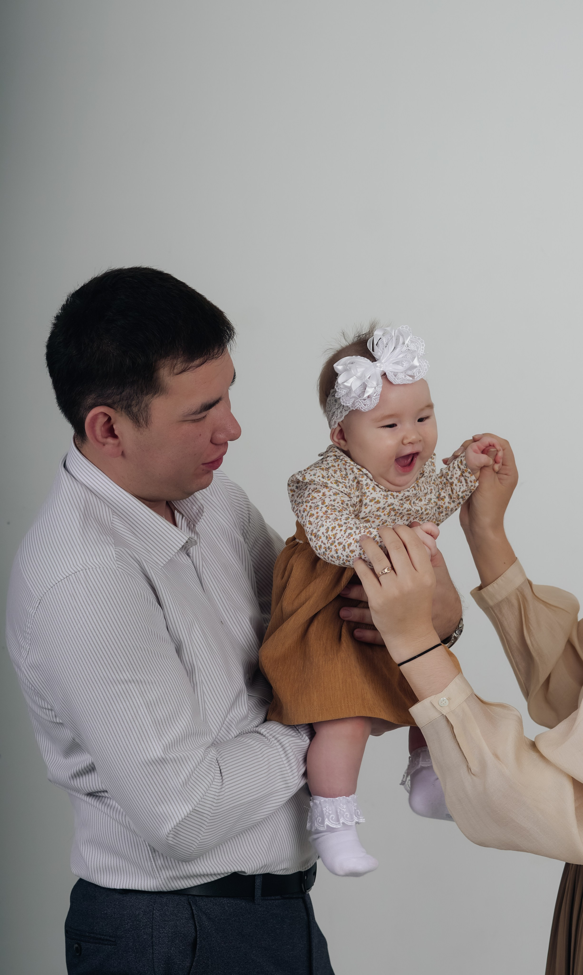 Family story. Уличный и студийный фотограф в Астане Ержанов Нурасыл