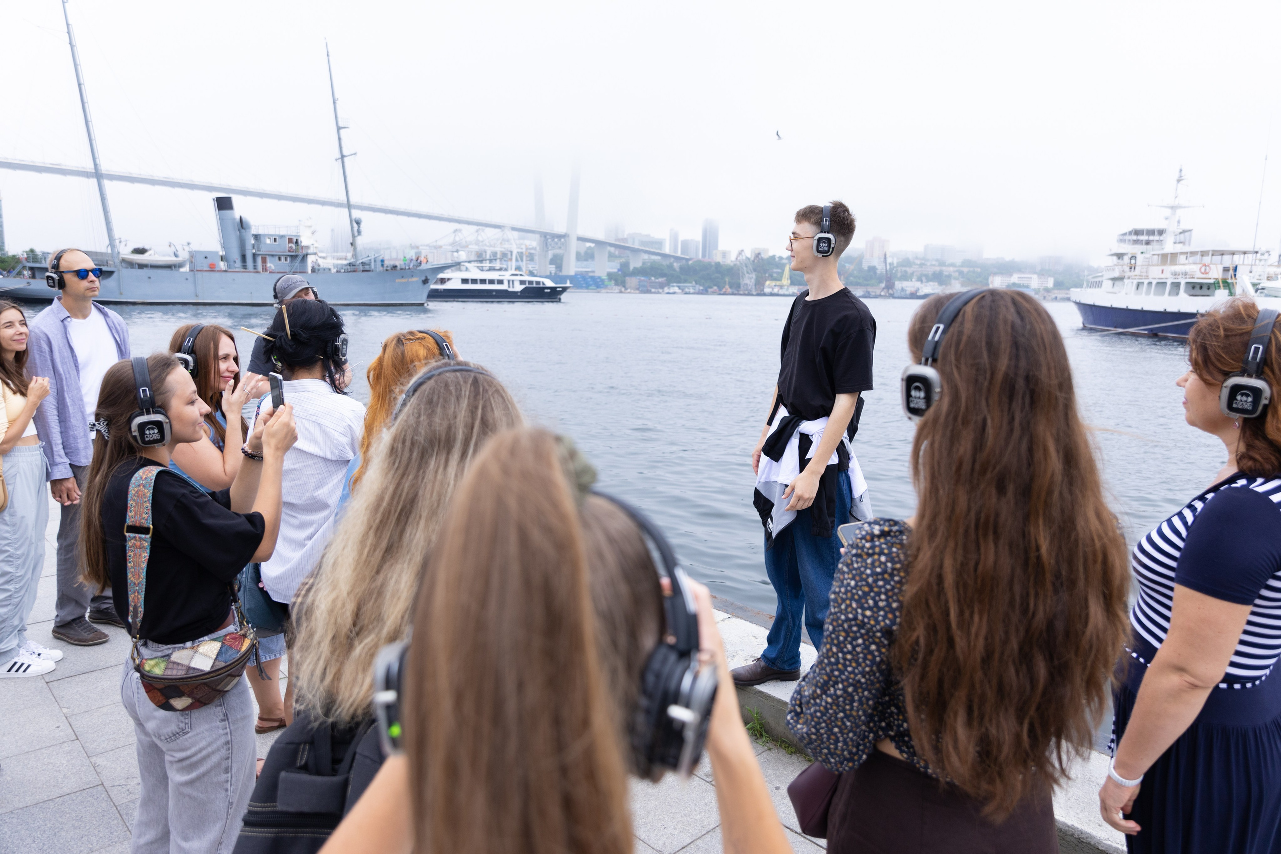 Голос Внутри. Премьера новой иммерсивной прогулки Владивосток 3000. Олег Катакинов| Репортажный фотограф в городе у моря (Владивосток)