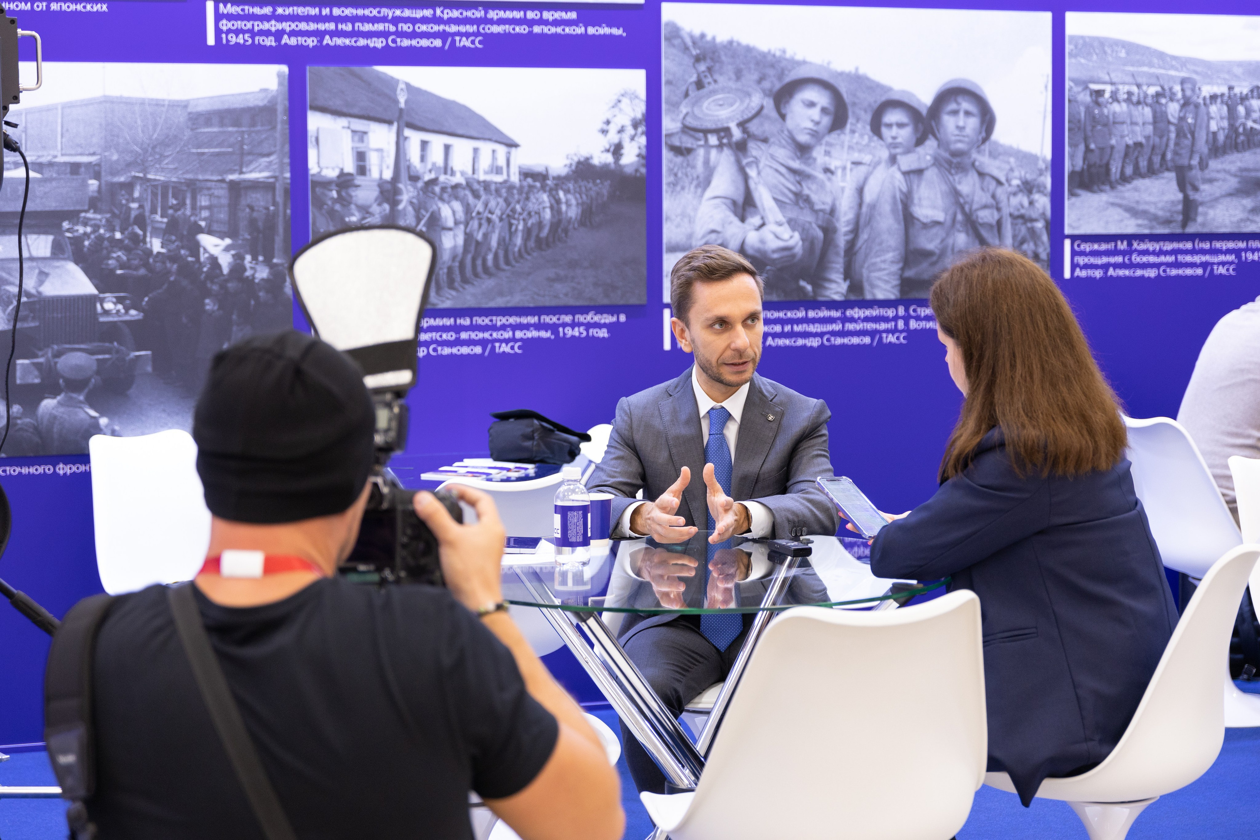 ВЭФ 2025. Олег Катакинов| Репортажный фотограф в городе у моря (Владивосток)