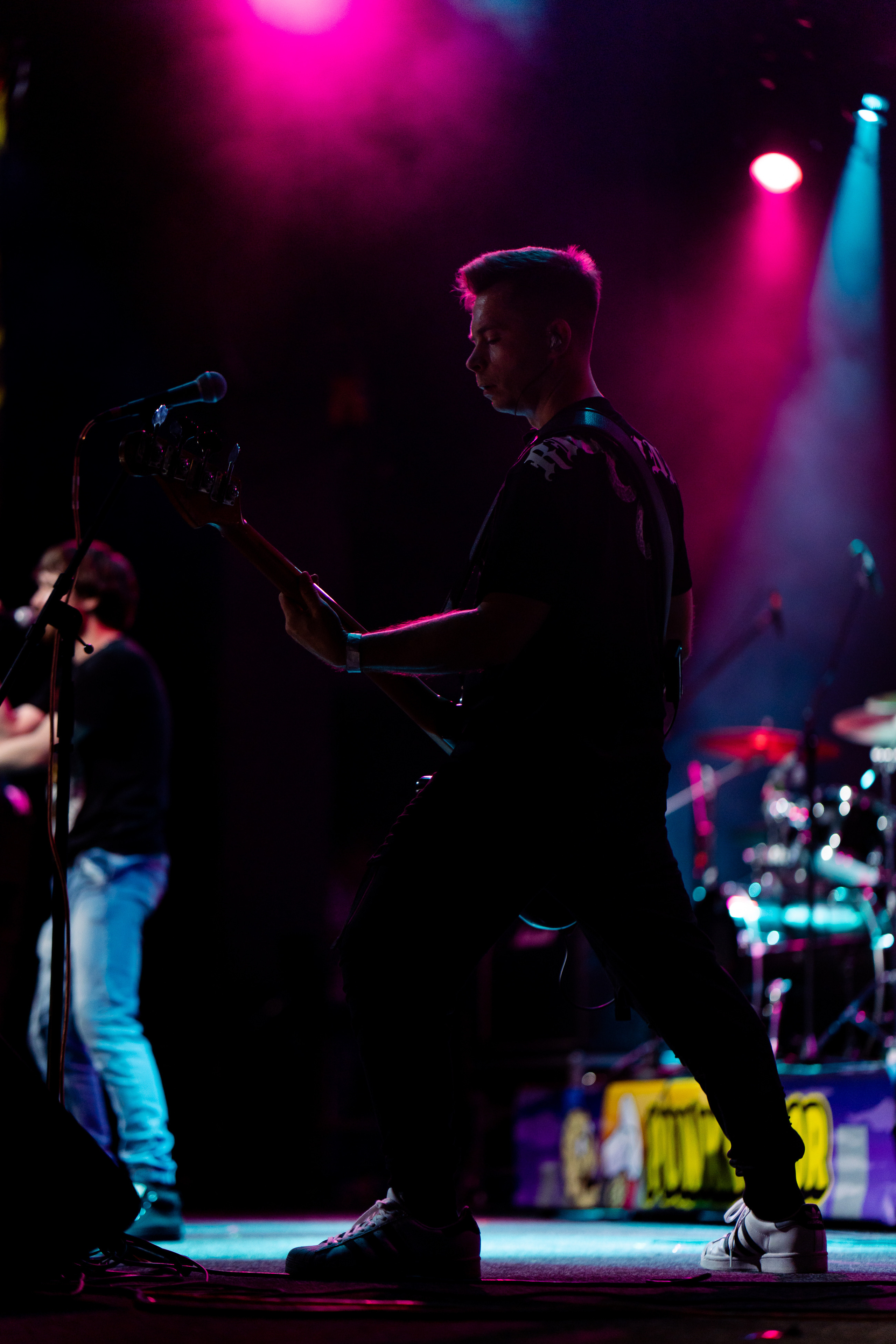 Е2 ЗНАКОМЫ / PUNKRUPOR / ГЛАВCLUB / 26.06.2022. Ekhovanov | фото- видеосъемка