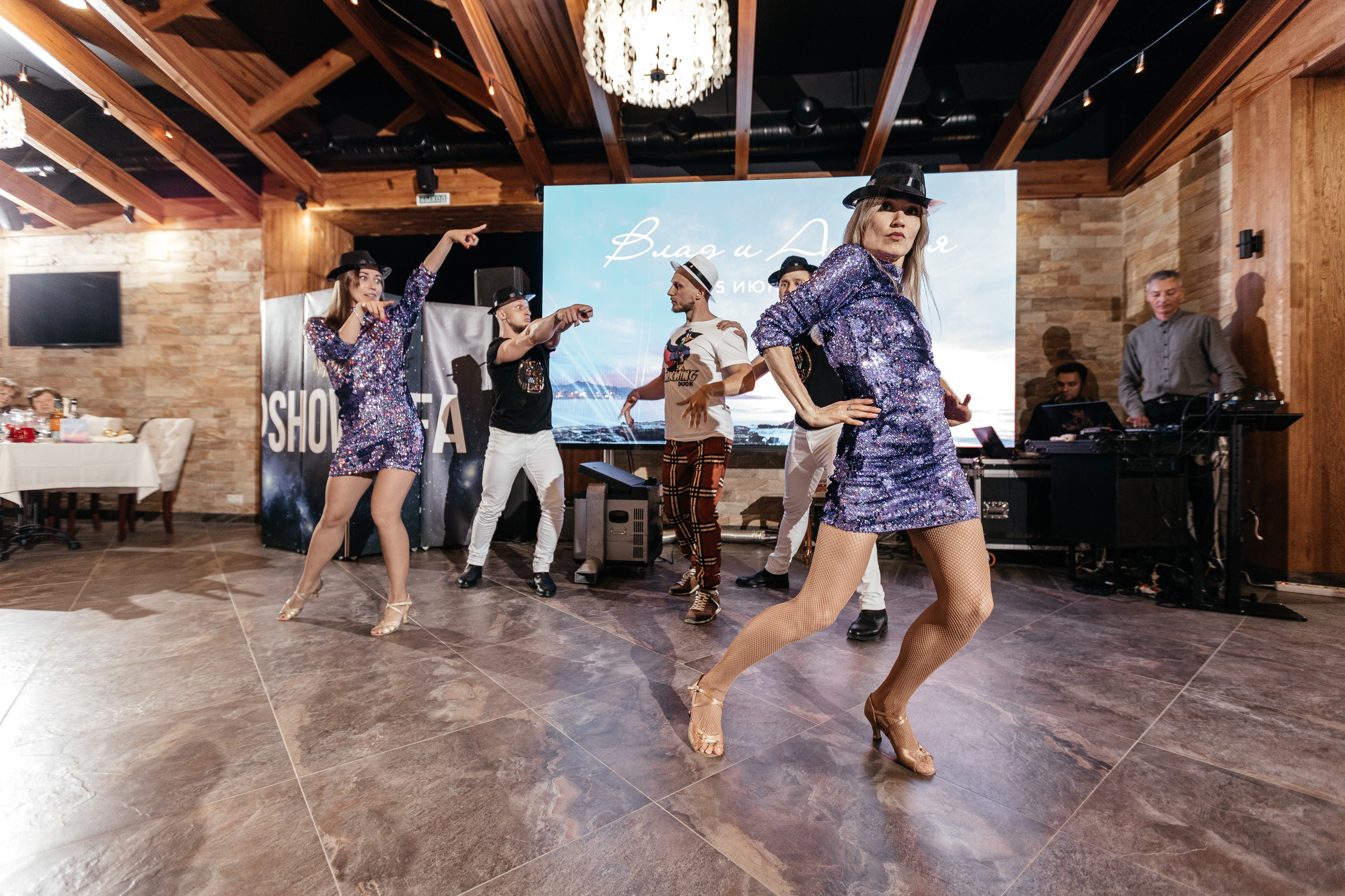 Свадебный фотограф Уфа — Руслан ГабдлисламовЖивые эмоции, красивые кадры, воспоминания на всю жизнь.Работаю по всей Республике Башкортоста. Свадебный фотограф Уфа Руслан Габдлисламов