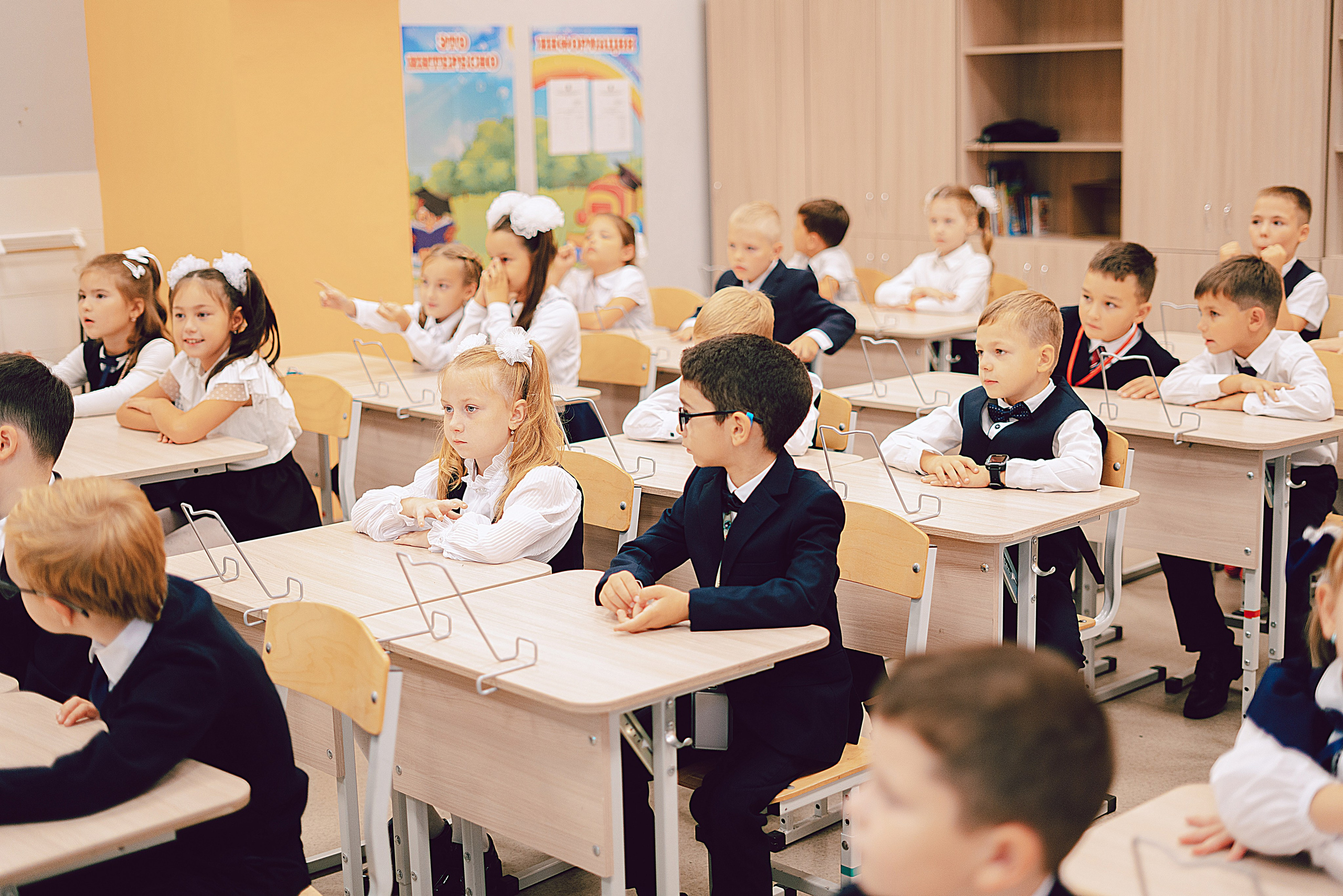 Школьная жизнь. Школьный фотограф в Челябинске. Выпускные фотоальбомы