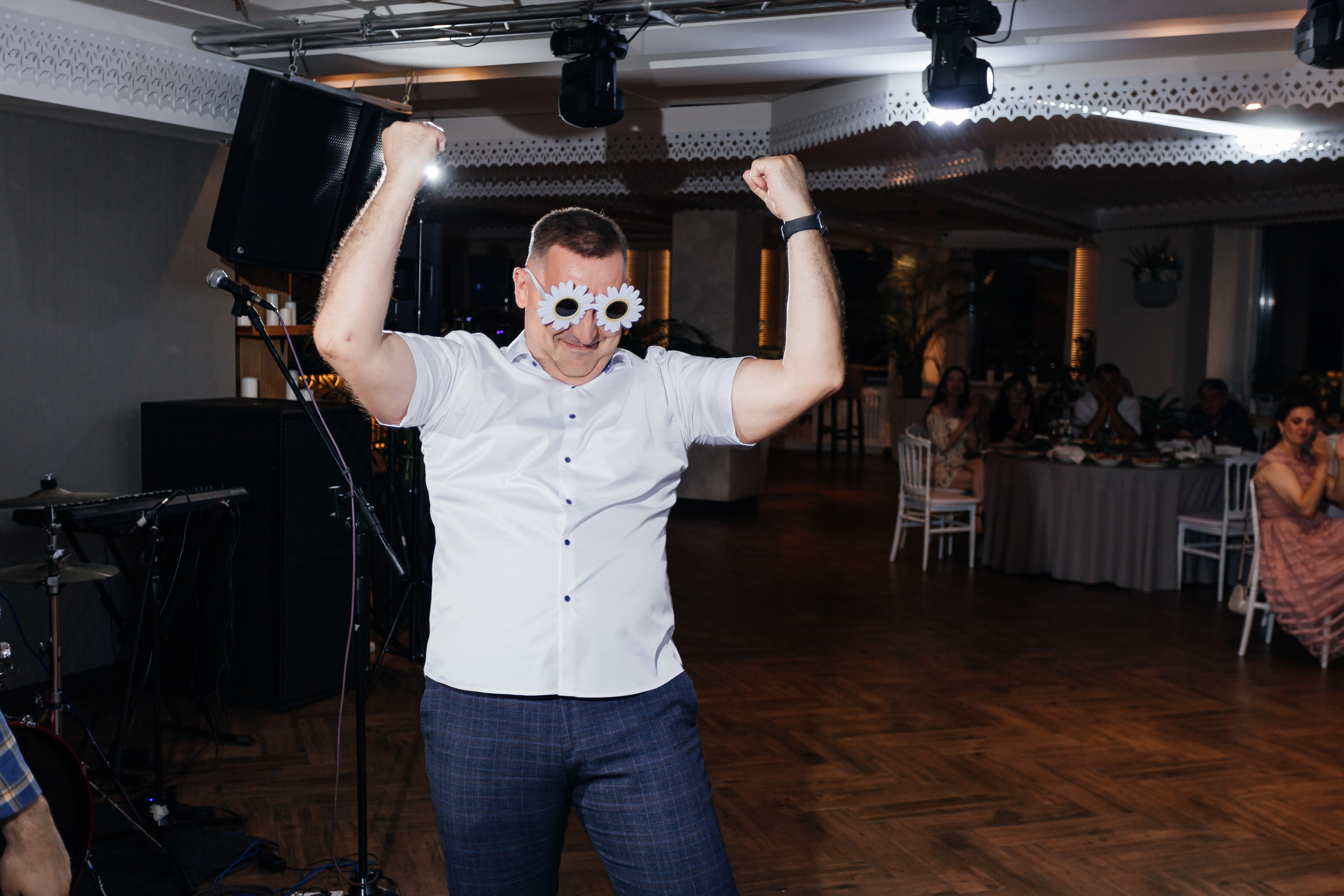 Выпускной 11 «А». Школа № 42. Свадебный фотограф в Краснодаре Николай Крауз