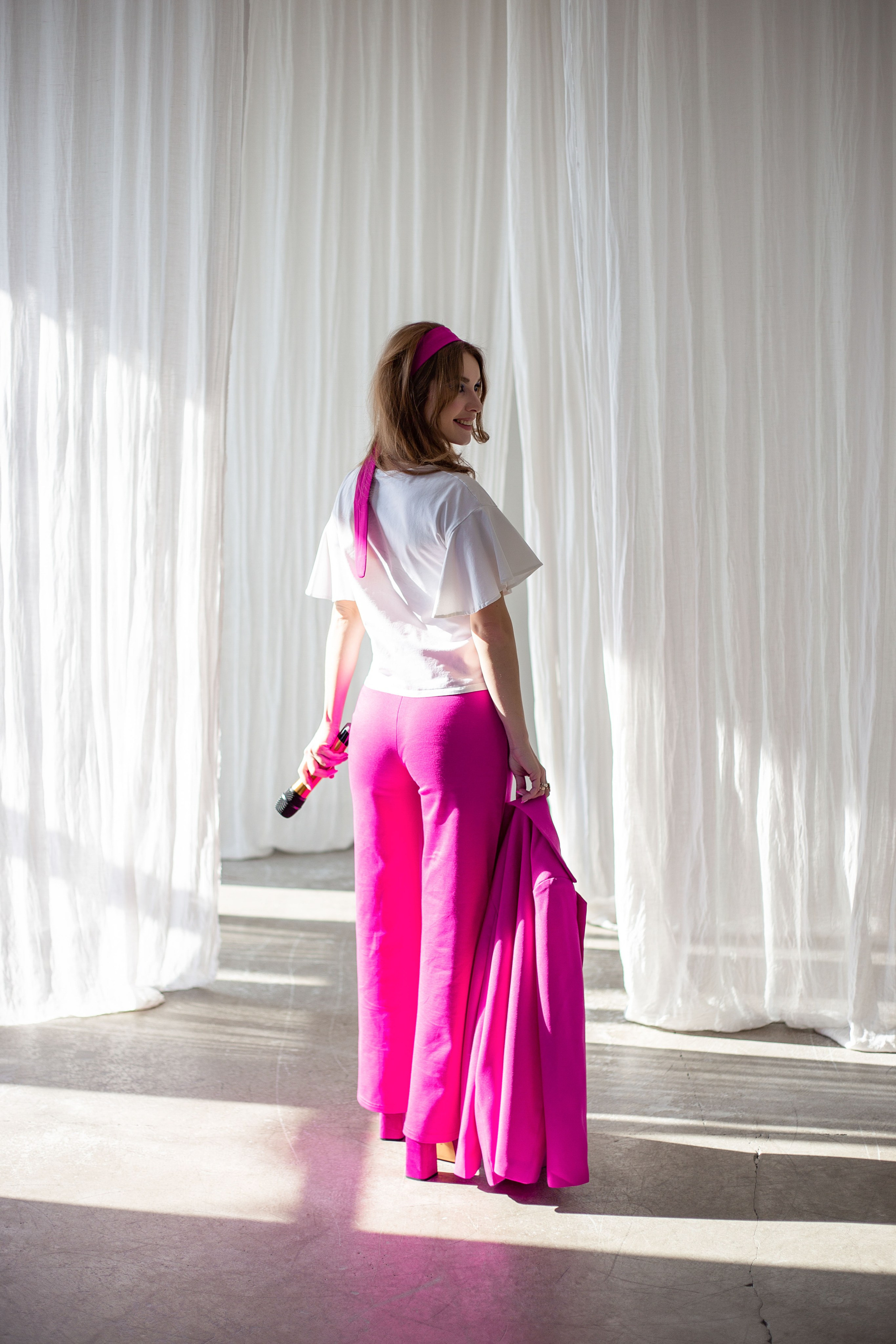 Ведущая Ольга Кернер. Https://malovafoto.ru