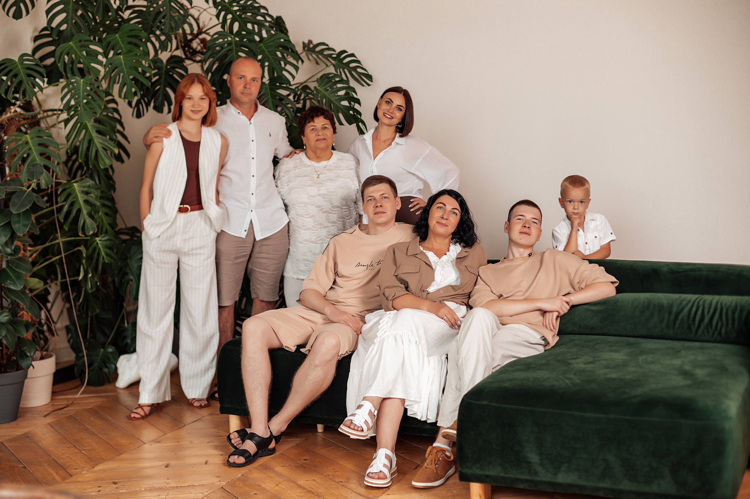 Три поколения. Https://malovafoto.ru