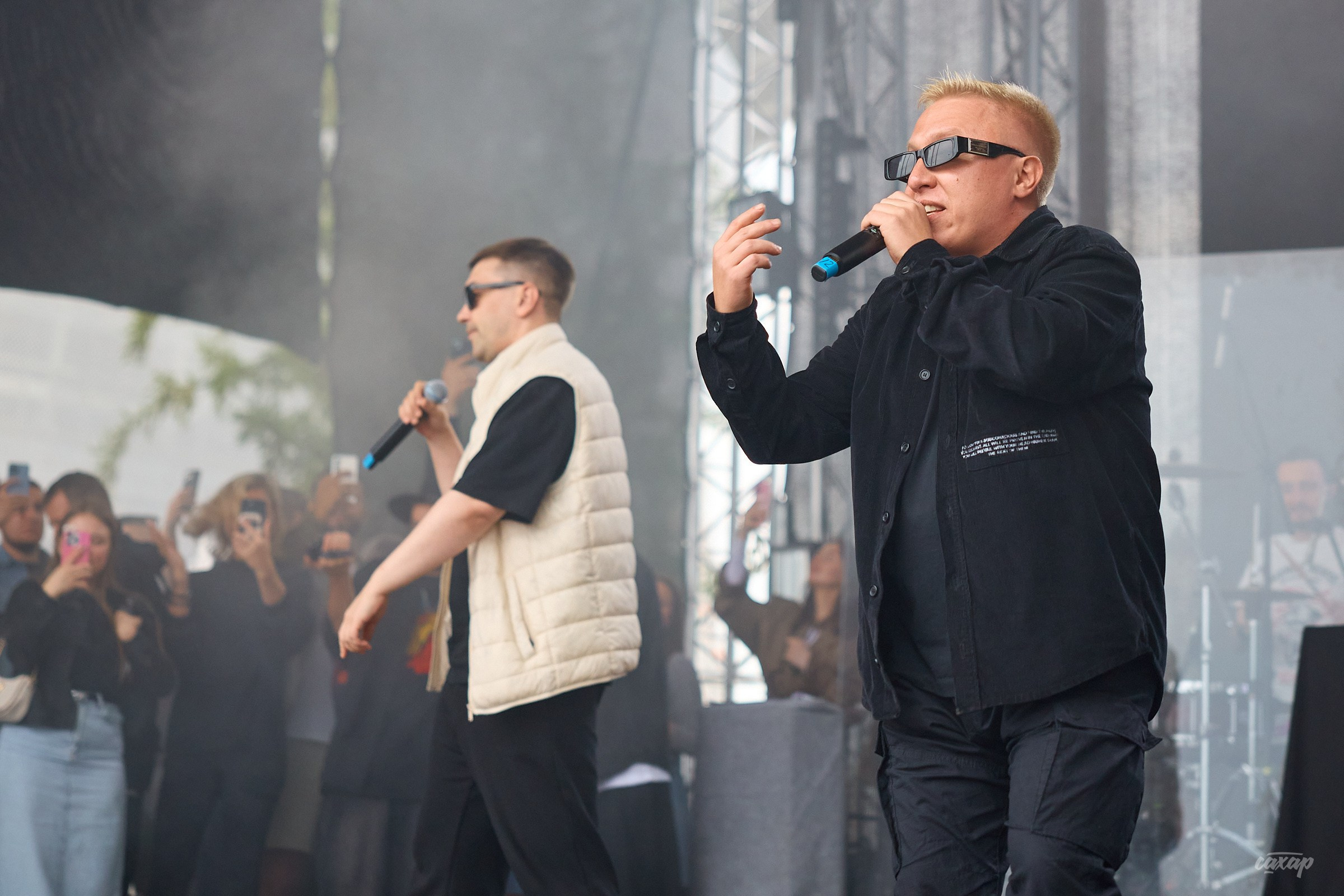 Ак-47, Витя АК. Профессиональный фотограф в Екатеринбурге Юра Сахар