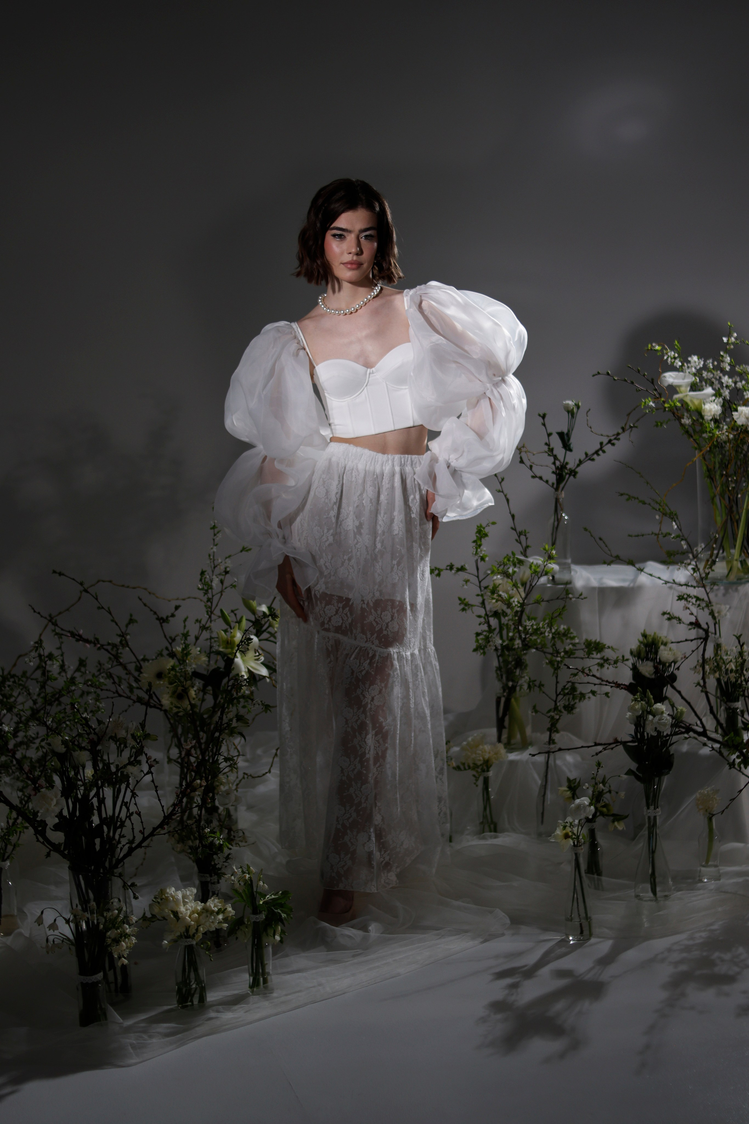 Фотосессии в студии. Я — фотограф, который помогает запечатлеть самые важные моменты вашей жизни!