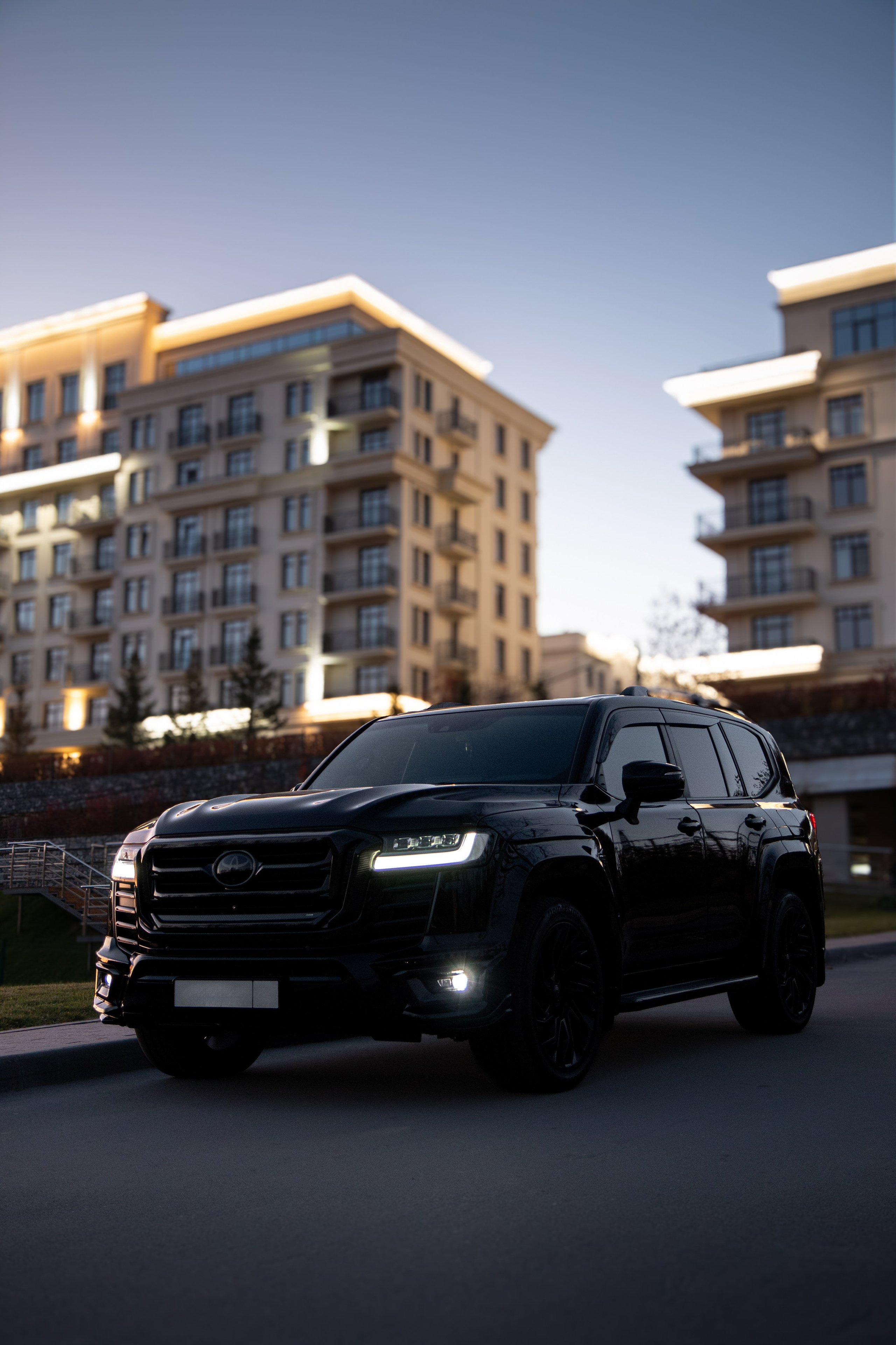 Toyota Land Cruiser 300. Автомобильный фотограф и видеограф в Новосибирске|Александра Косухина