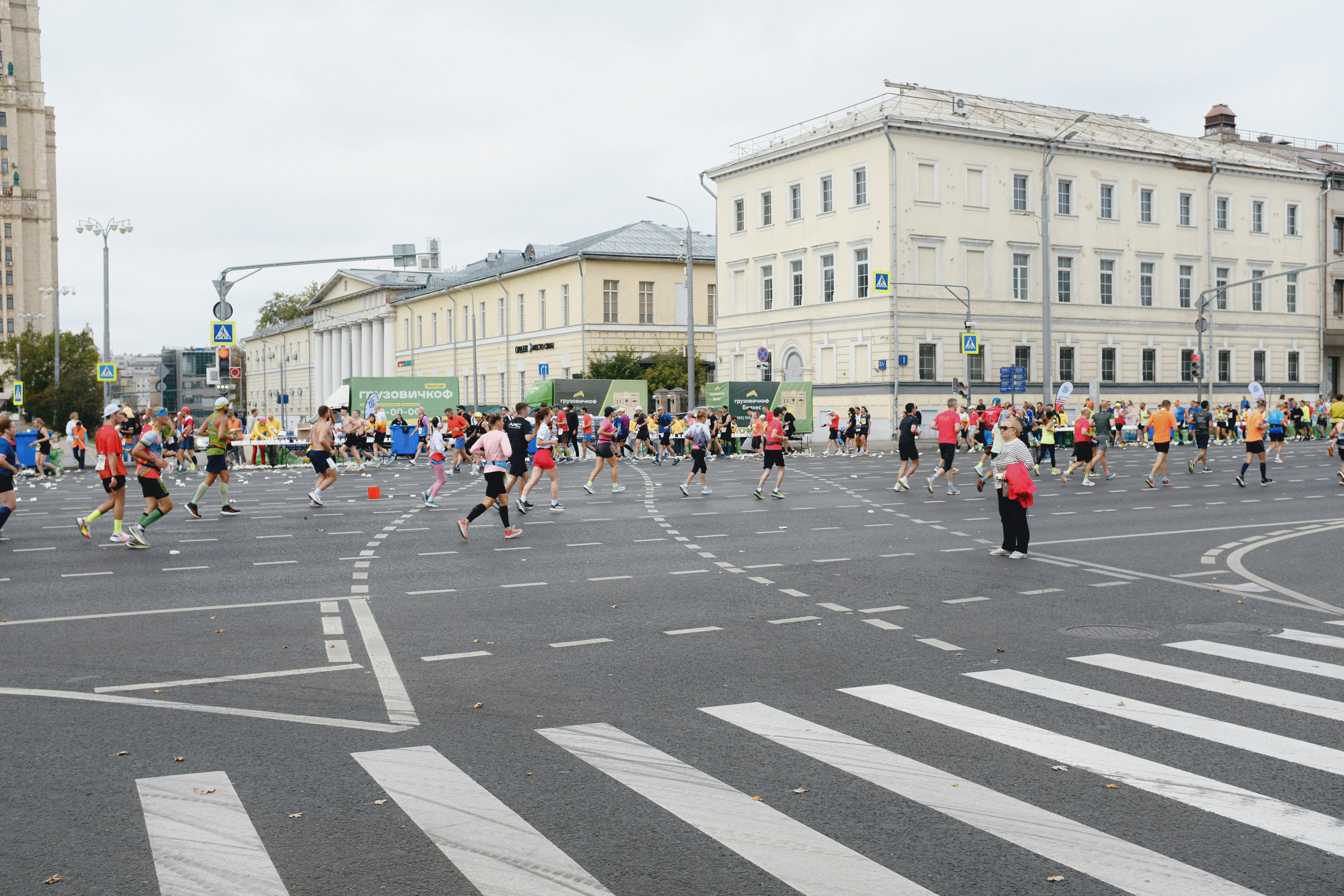 06 / 21.09.25. Женский фотограф-психолог в Москве Валерия Никитина