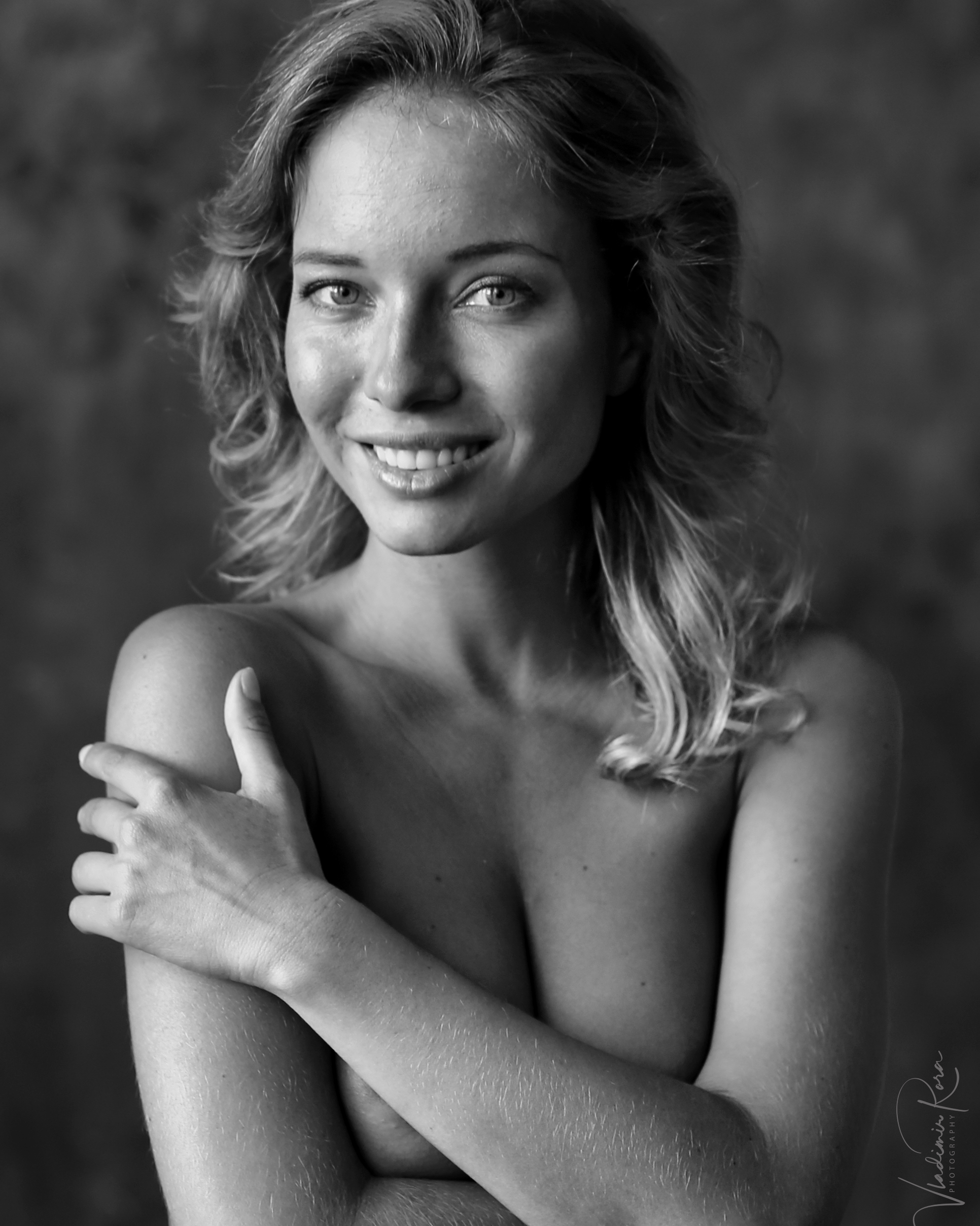 Portraits. Erotic photographer. Sensual portrait and art nude