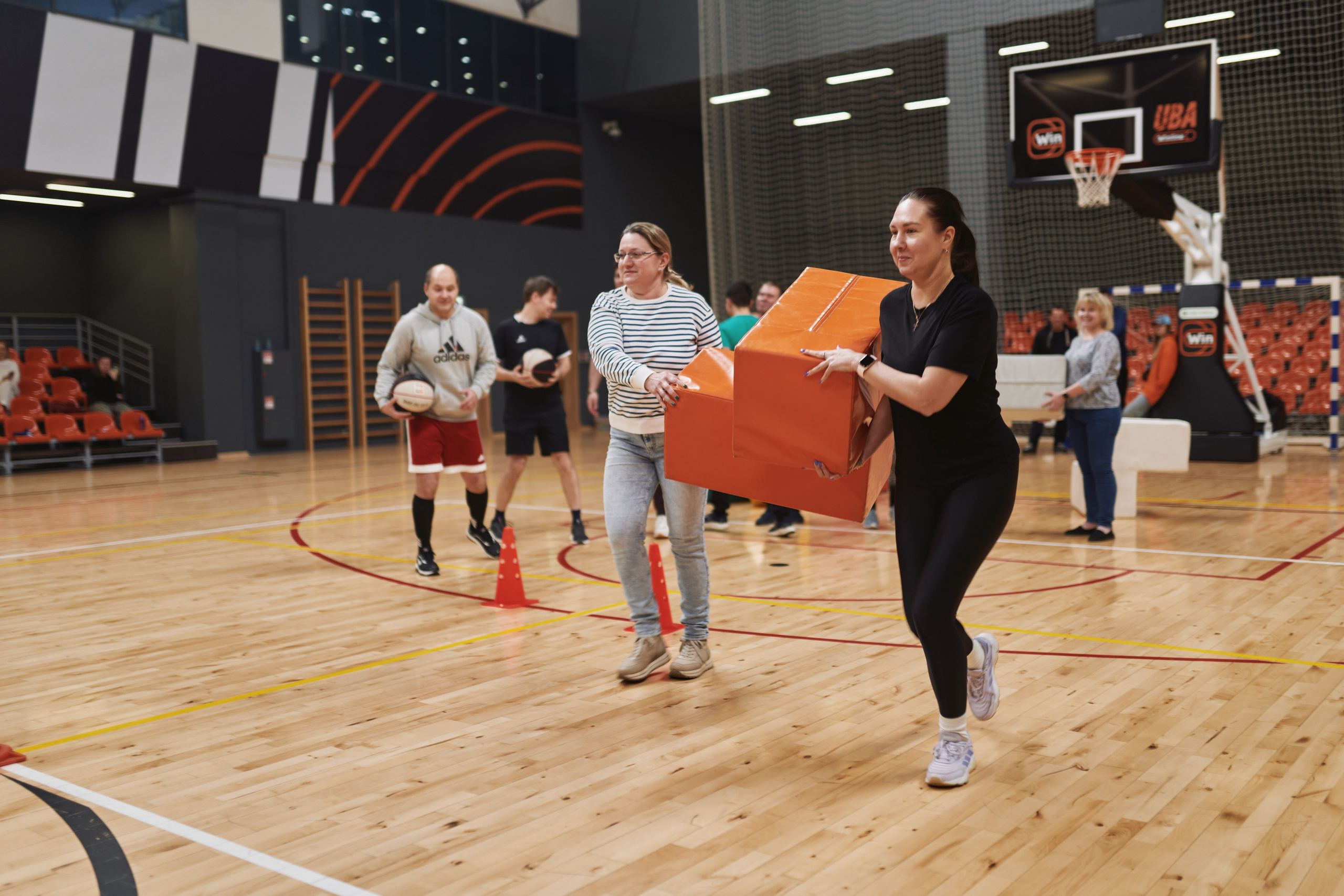 Новогодний баскетбол 2025. Детская лига. Евгений Бреча. Коммерческий и бэкстейдж фотограф в Москве