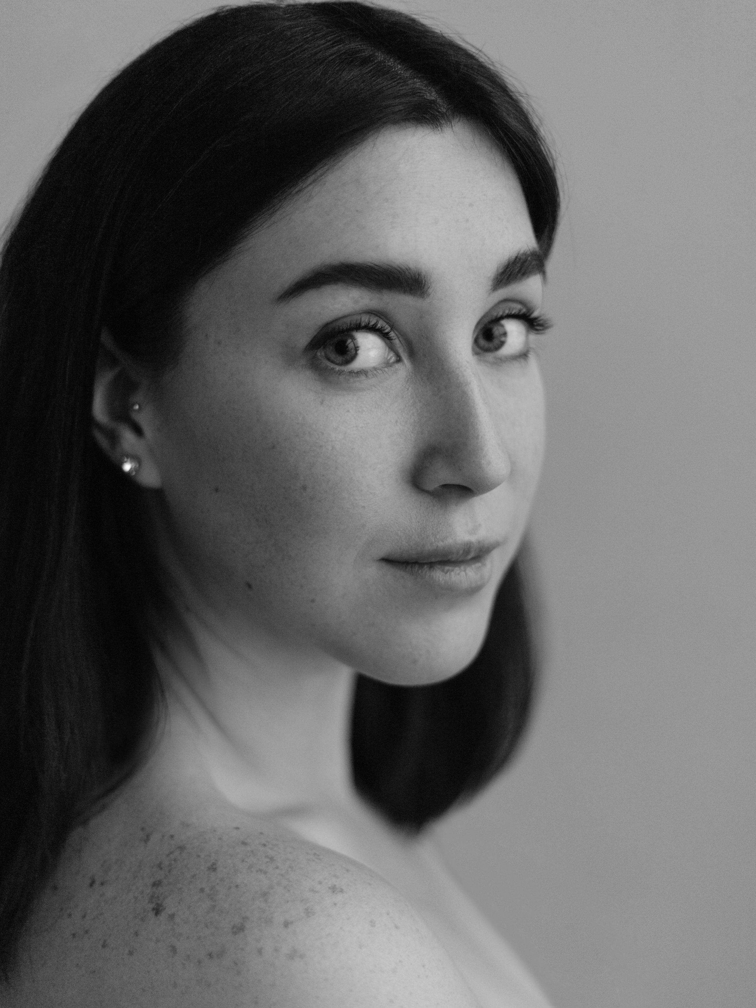 Индивидуальная фотосессия. Сестры Карабаза. Фотографы и ретушеры в Москве и Санкт-Петербурге