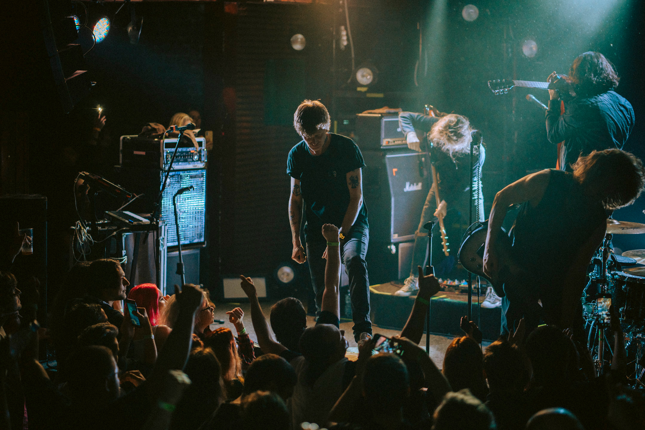 Jane Air / Sherwood Pub. Главная