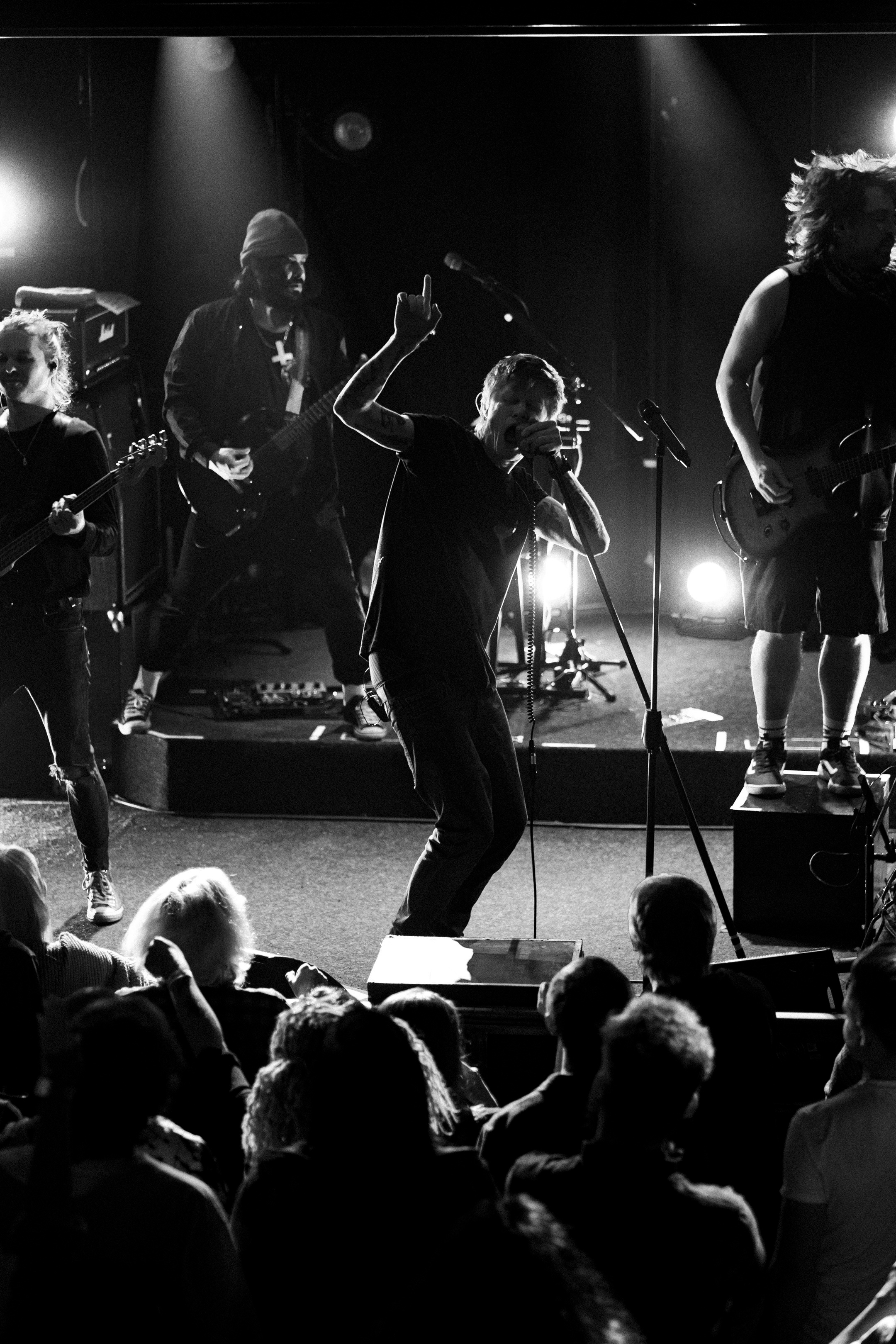 Jane Air / Sherwood Pub. Главная