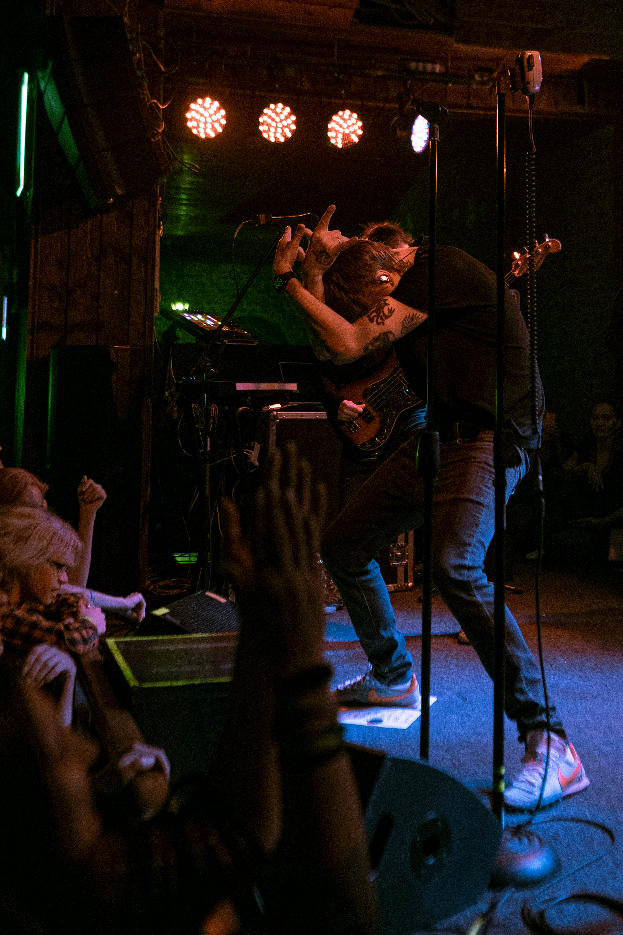 Jane Air / Sherwood Pub. Главная