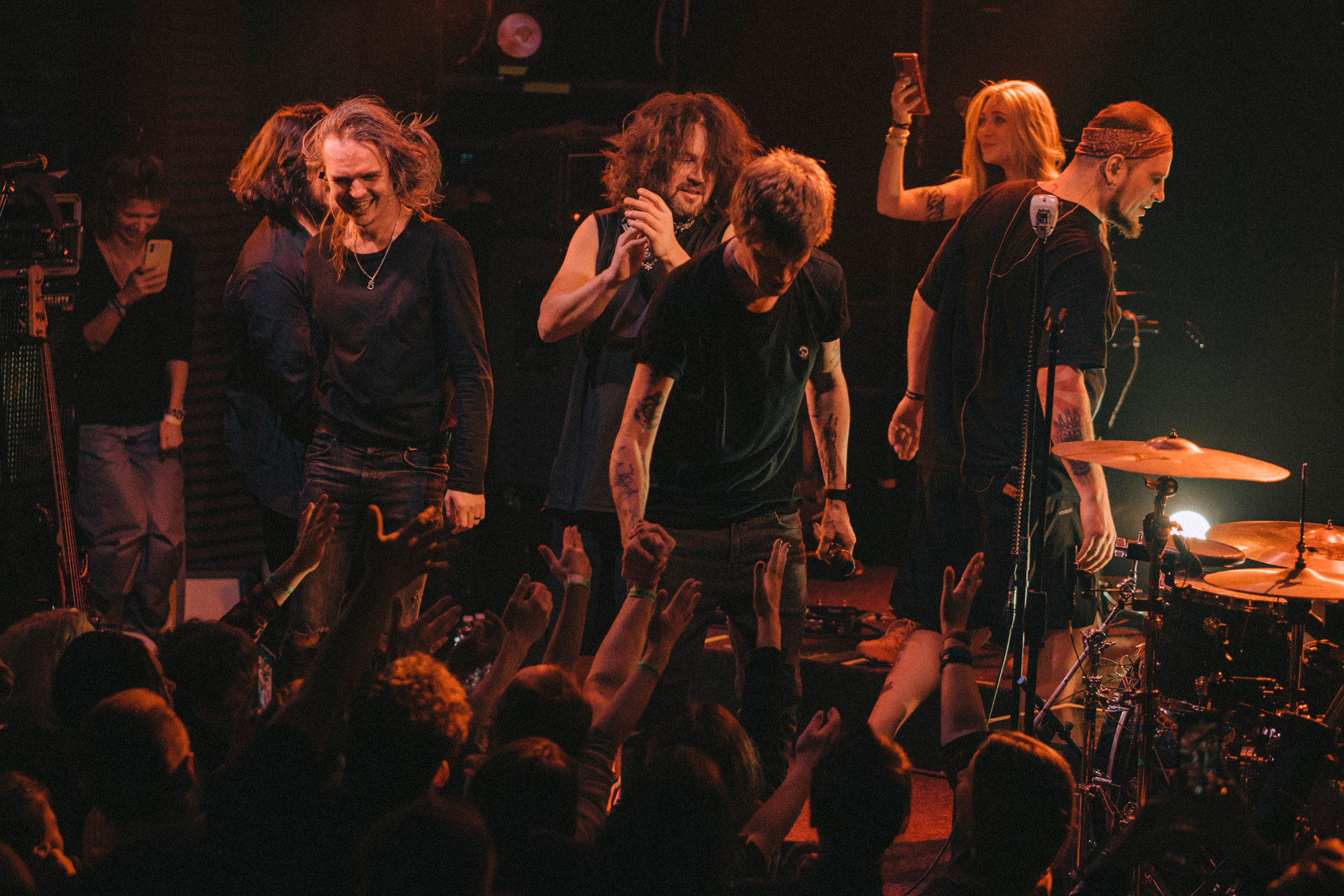 Jane Air / Sherwood Pub. Главная